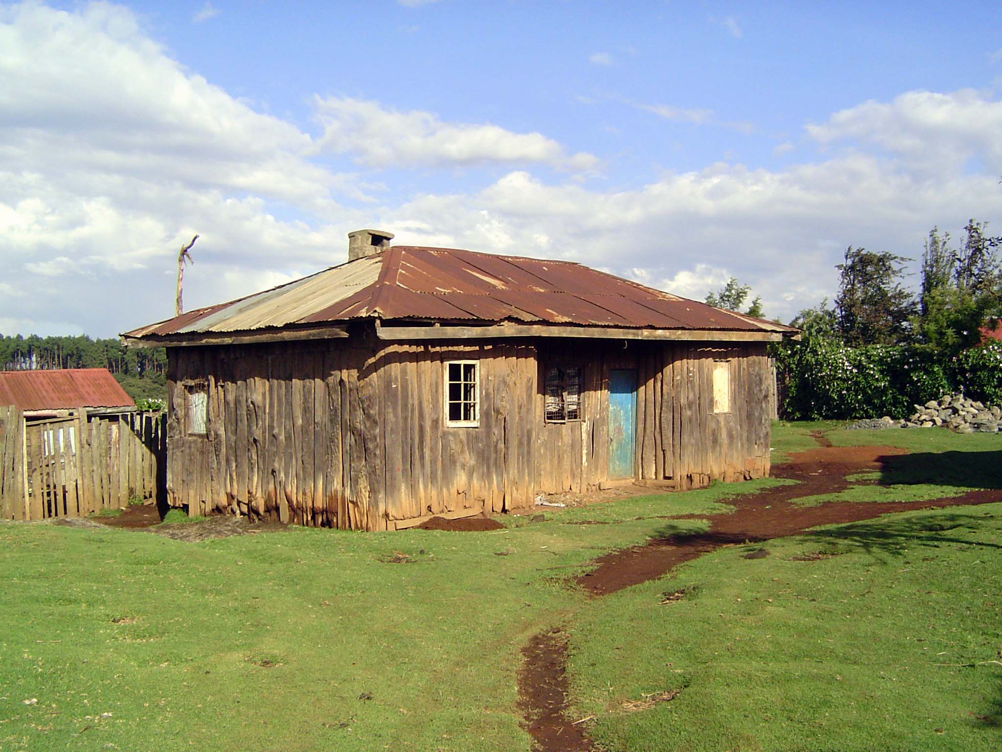 Here's the original house on this parcel, which has subsequently been subdivided among the children of a very large family.