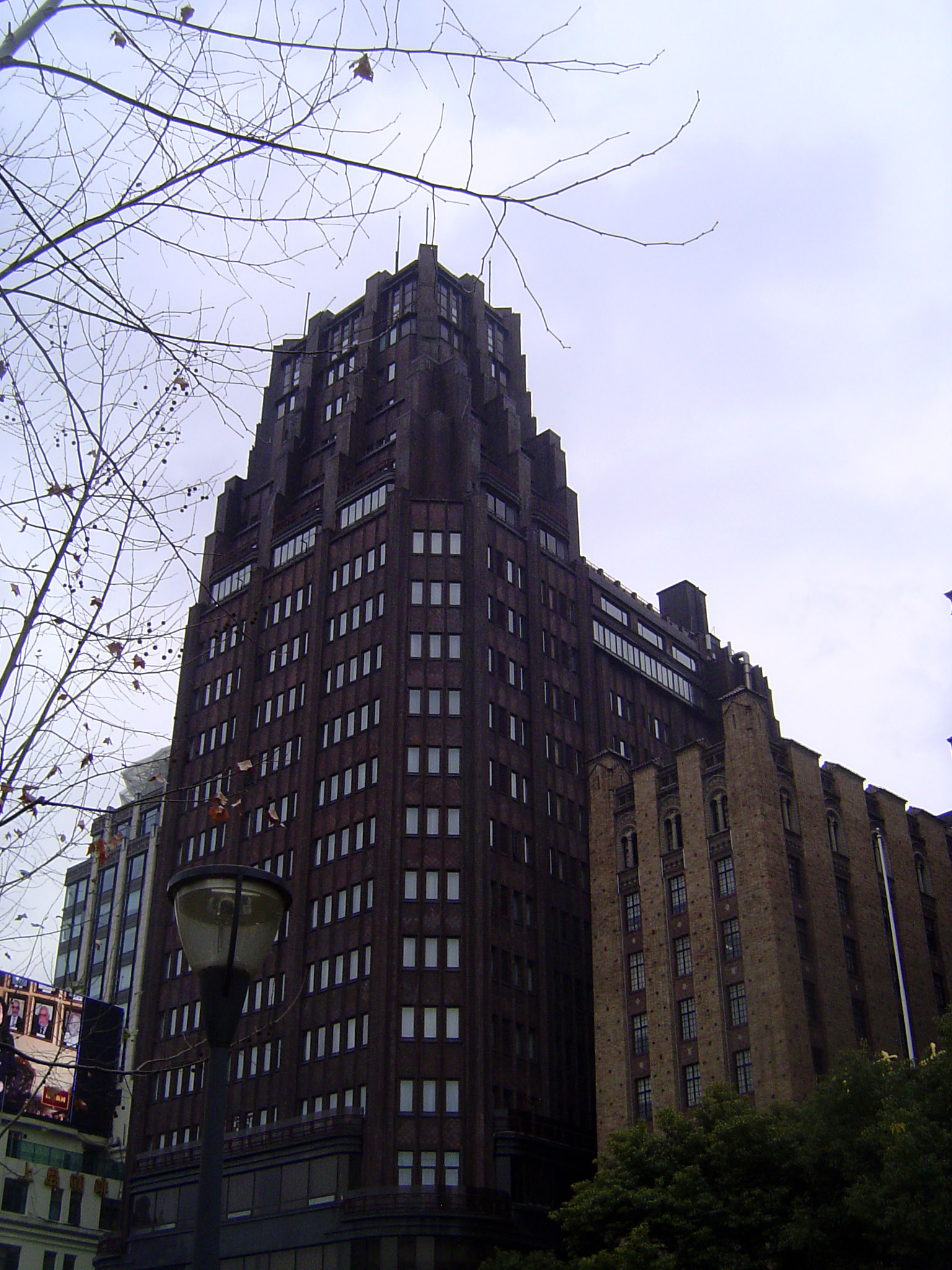 A closer look at the Park Hotel and YMCA. The architect, the Hungarian László Hudec, also did the Grand Theater.