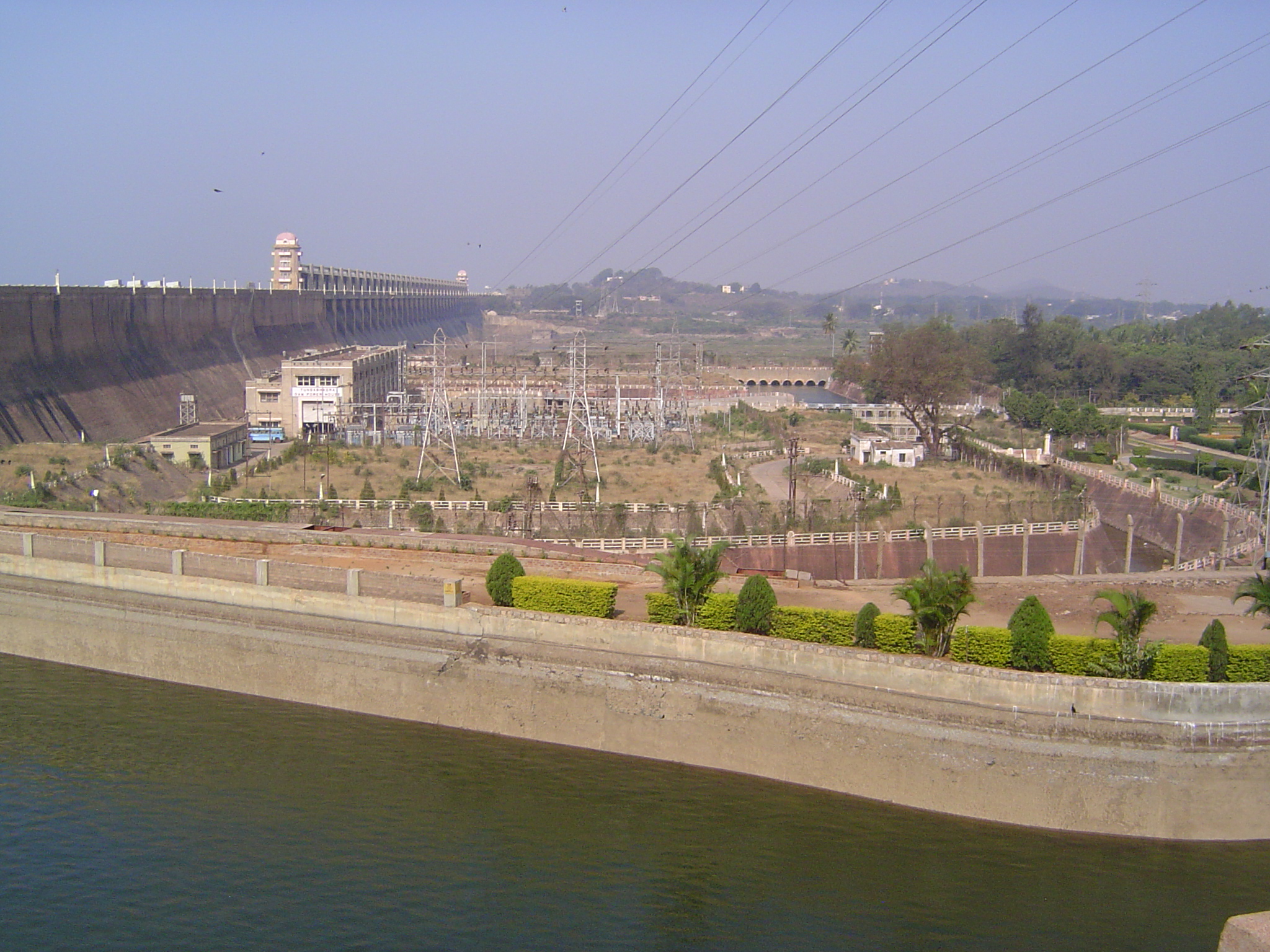 There are two right-bank canals, one higher than the other.