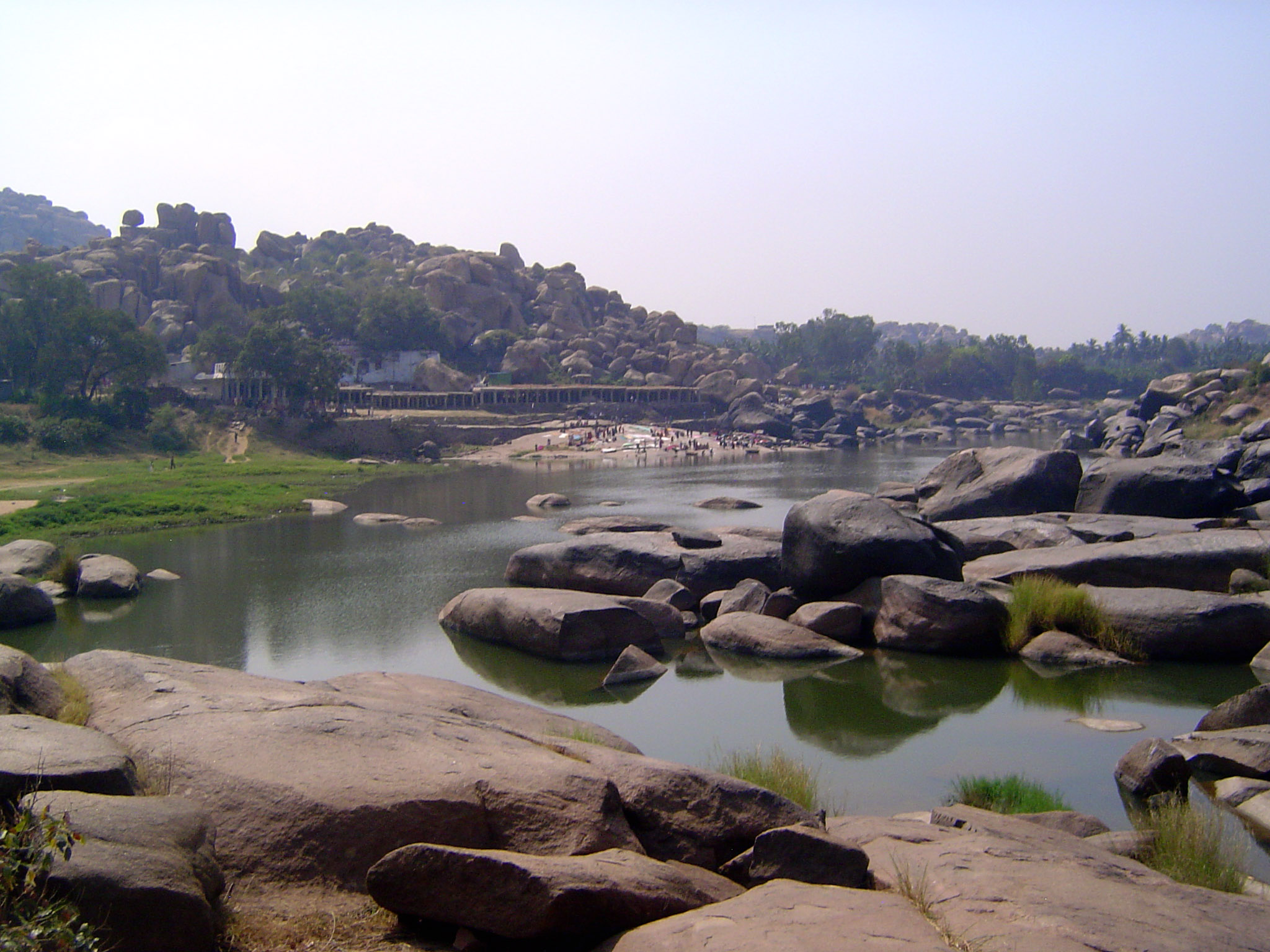 A view of the Chakratirtha.