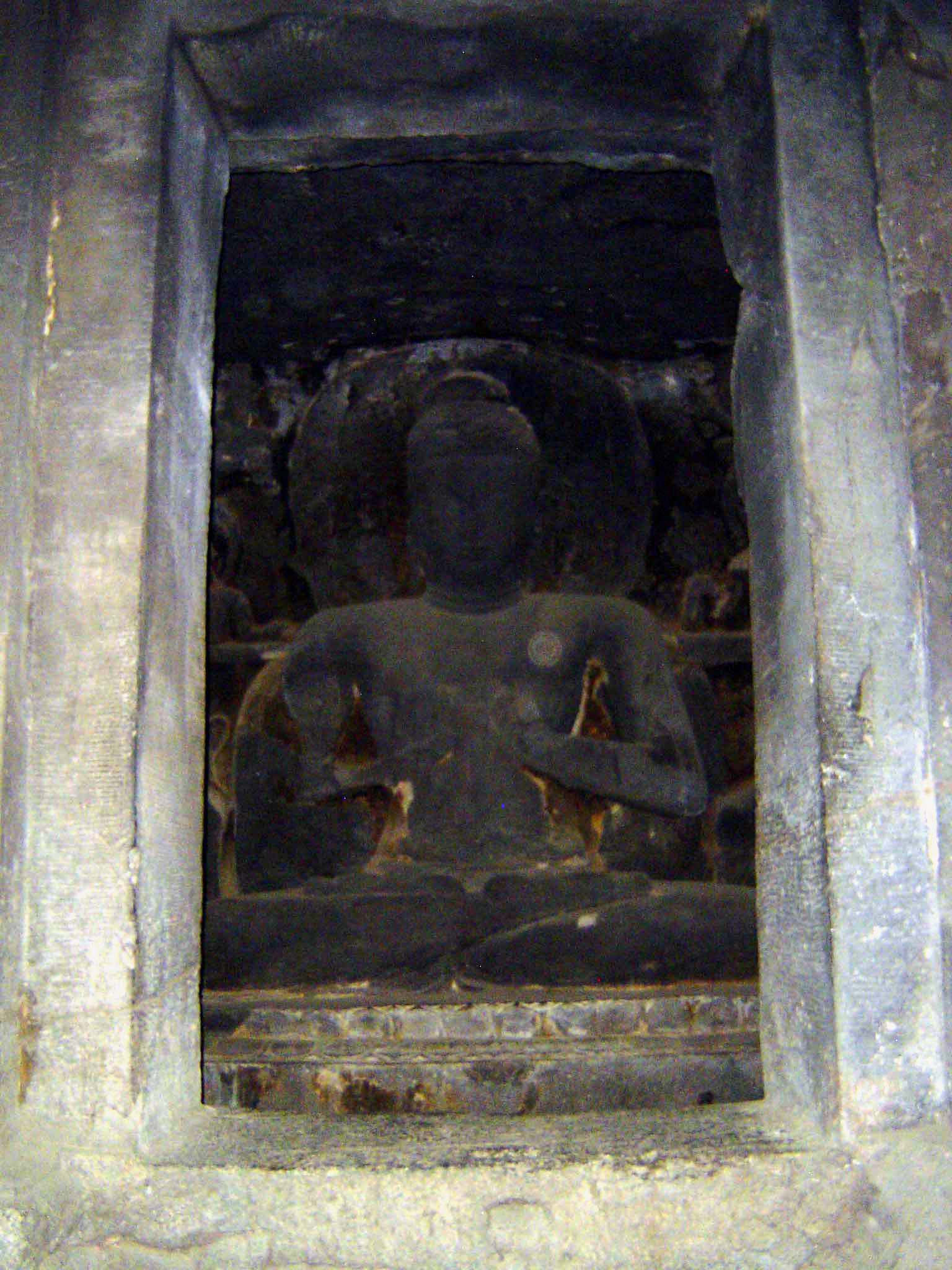 Inside, a figure of the Buddha. At this, the Muslim chronicler draws the line: "In ancient times when the sinful infidels had dominion over
