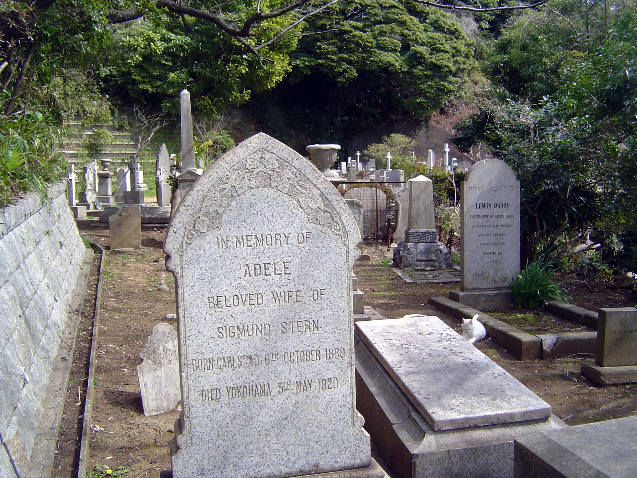 There's a Jewish section, too; many of the stones with inscriptions at least partly in Hebrew.