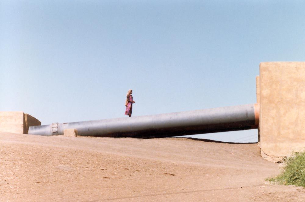 The success of the Gezira Scheme led the British to build many pump schemes to divert yet more Nile water onto these plains. The pump scheme