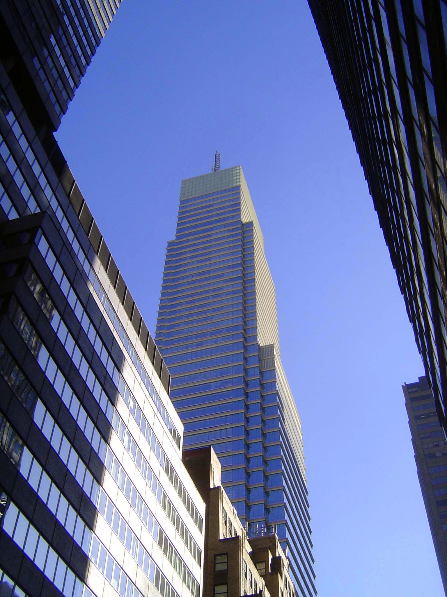 Cesar Pelli's mixed-use Bloomberg Building, completed by Vornado Realty Trust in 2005 at 731 Lexington at 58th, occupies the site of Alexand