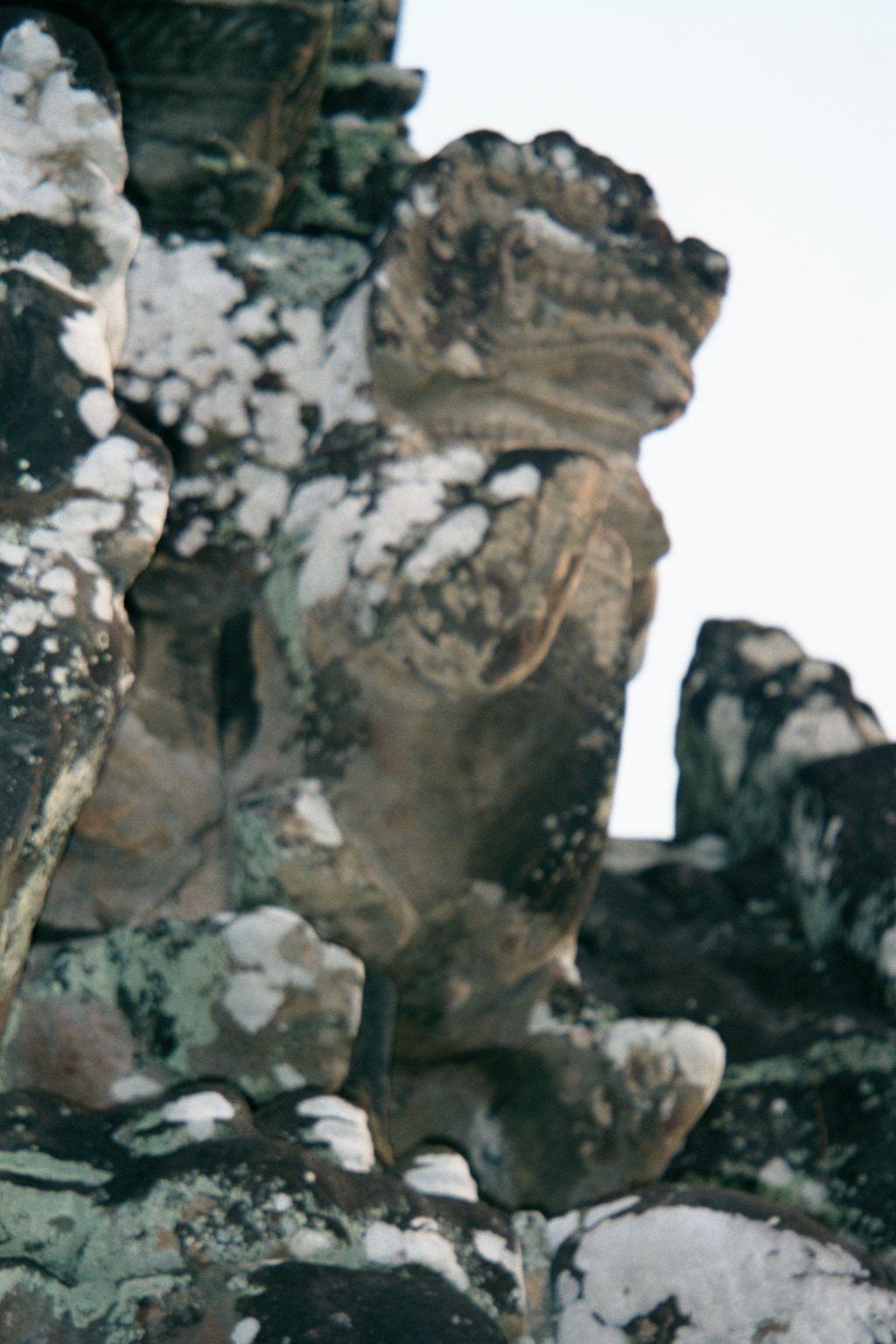 At the corners of the shrine: lions.