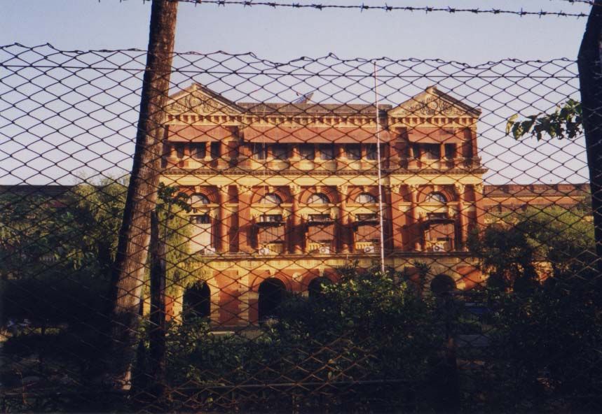 Two superblocks to the east, this is the old British secretariat. It later housed offices for agriculture, labor, education, planning, and o