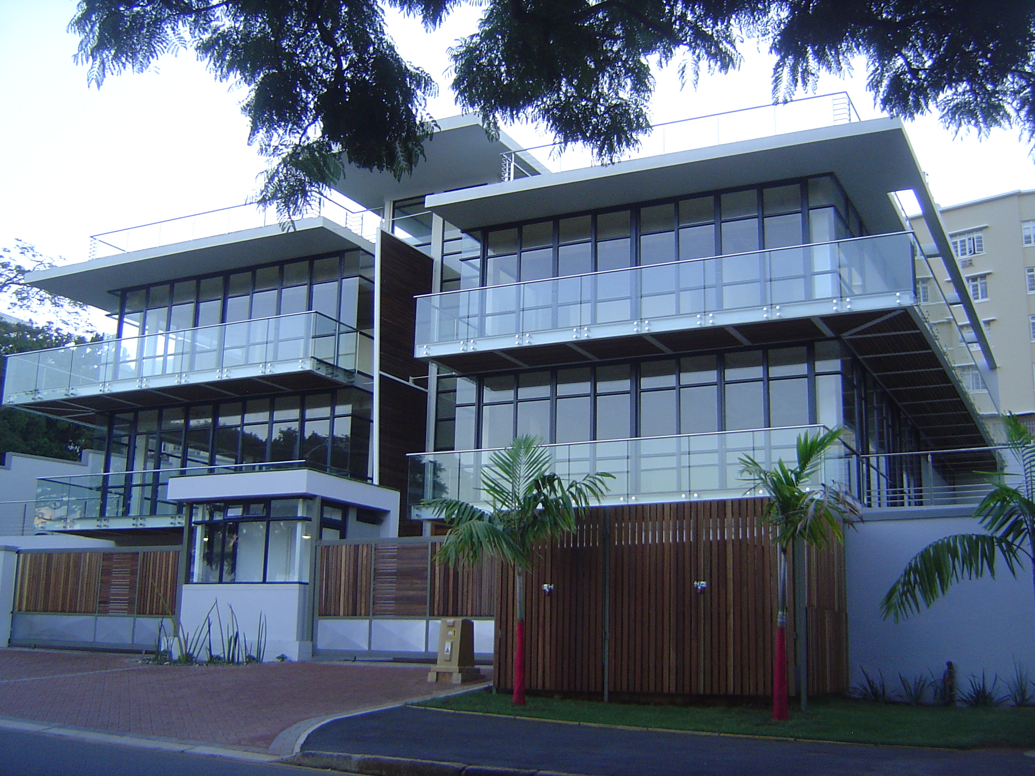Like Joburg and Cape Town, Durban has its share of plate-glass residential boxes.