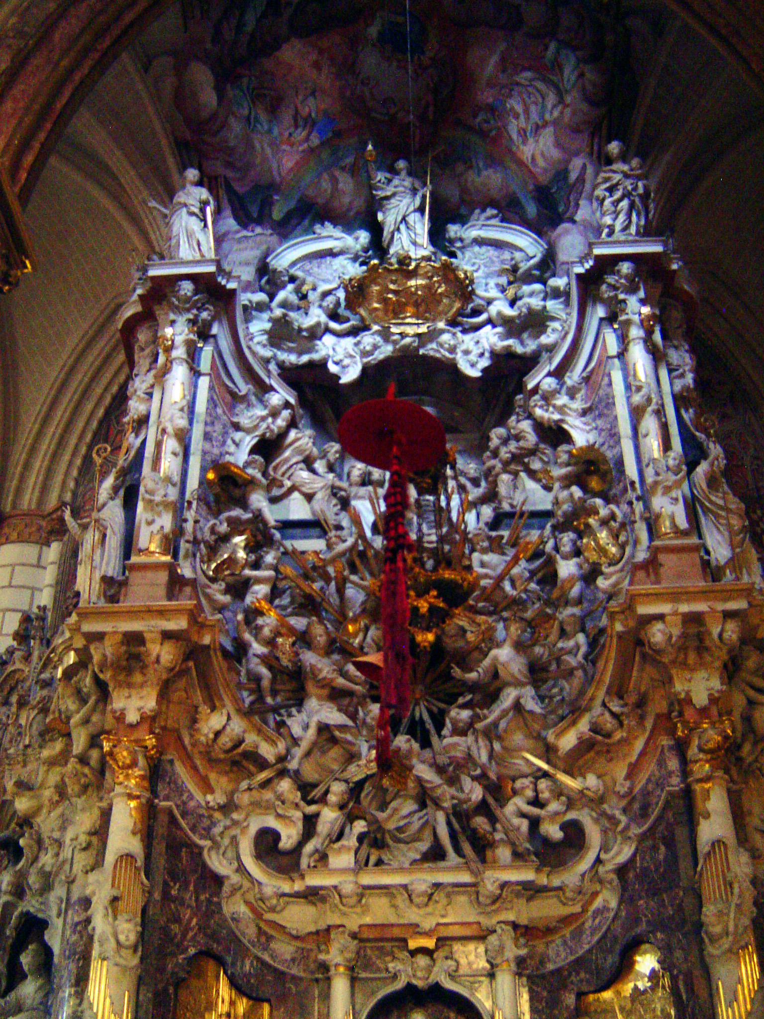 Bishop Don Diego Astorga y Céspedes was responsible for this unwalled chapel, the work of Narciso Tomé. Ford calls it "an abomination of the