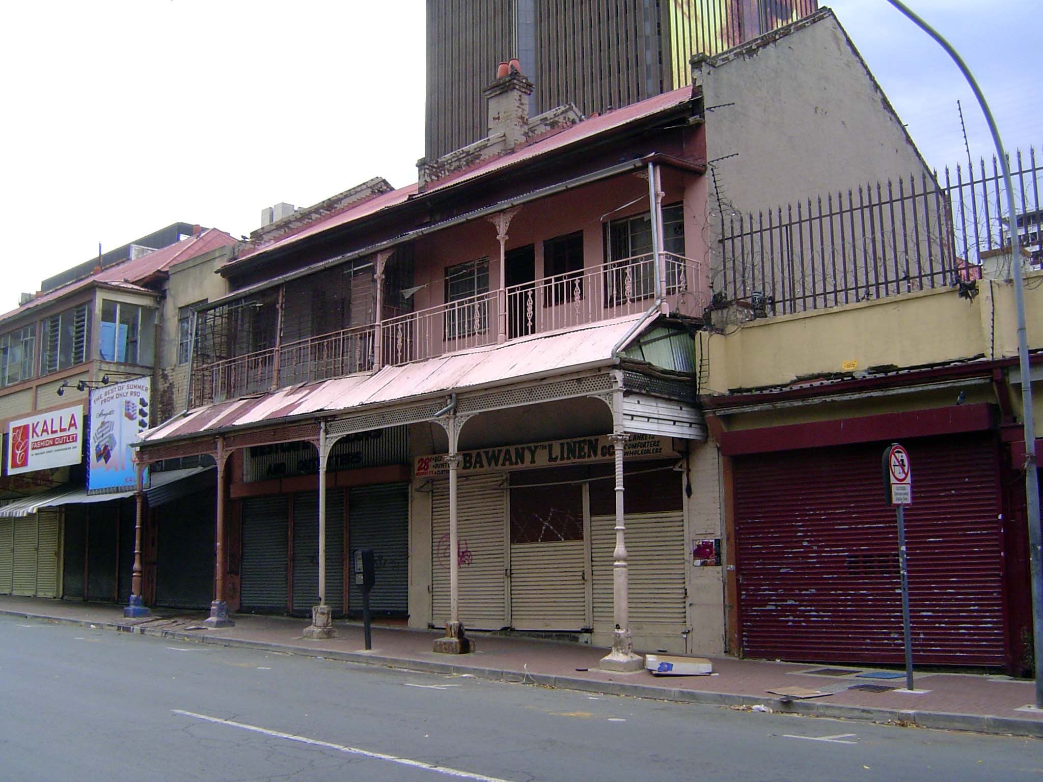 The townsite was established on a triangle of land bounded by three farmsteads. By the 1890s the triangle had been subdivided into a street