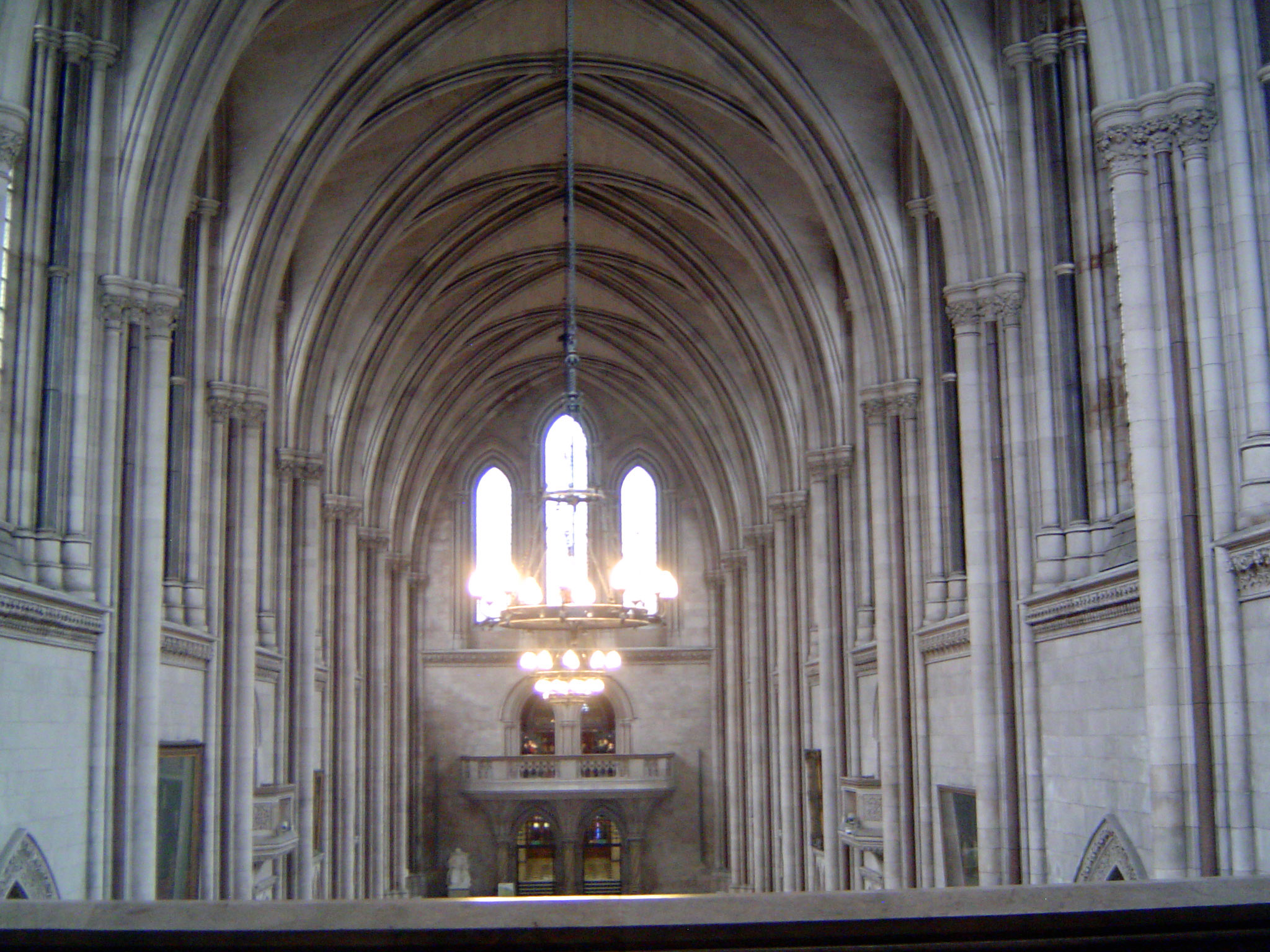 One author has described this hall as "the perfect embodiment in stone of the majesty of the law." Nairn will have none of it and is close t