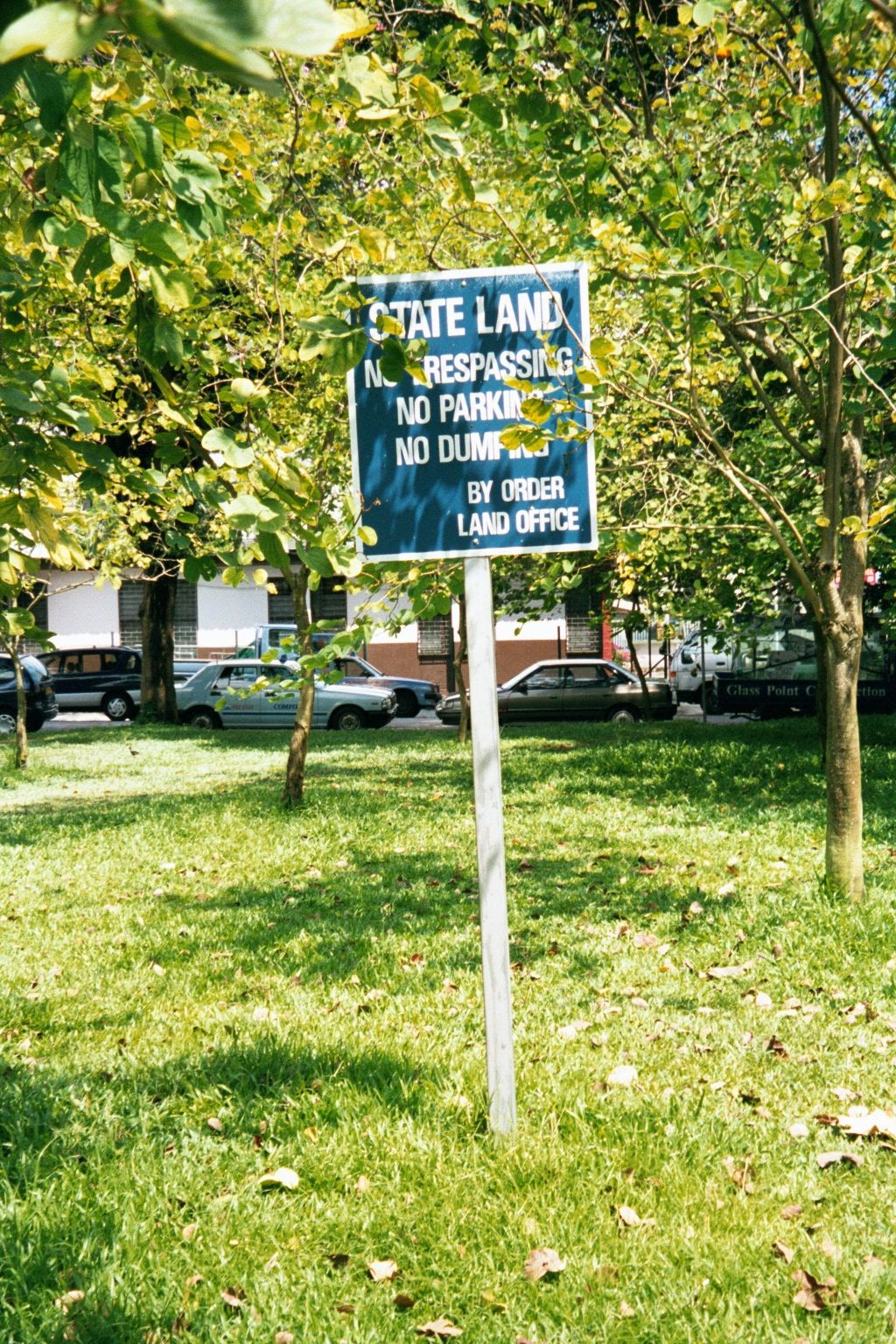 The sign says no parking or dumping, and, by golly, there's not a gum wrapper in sight.