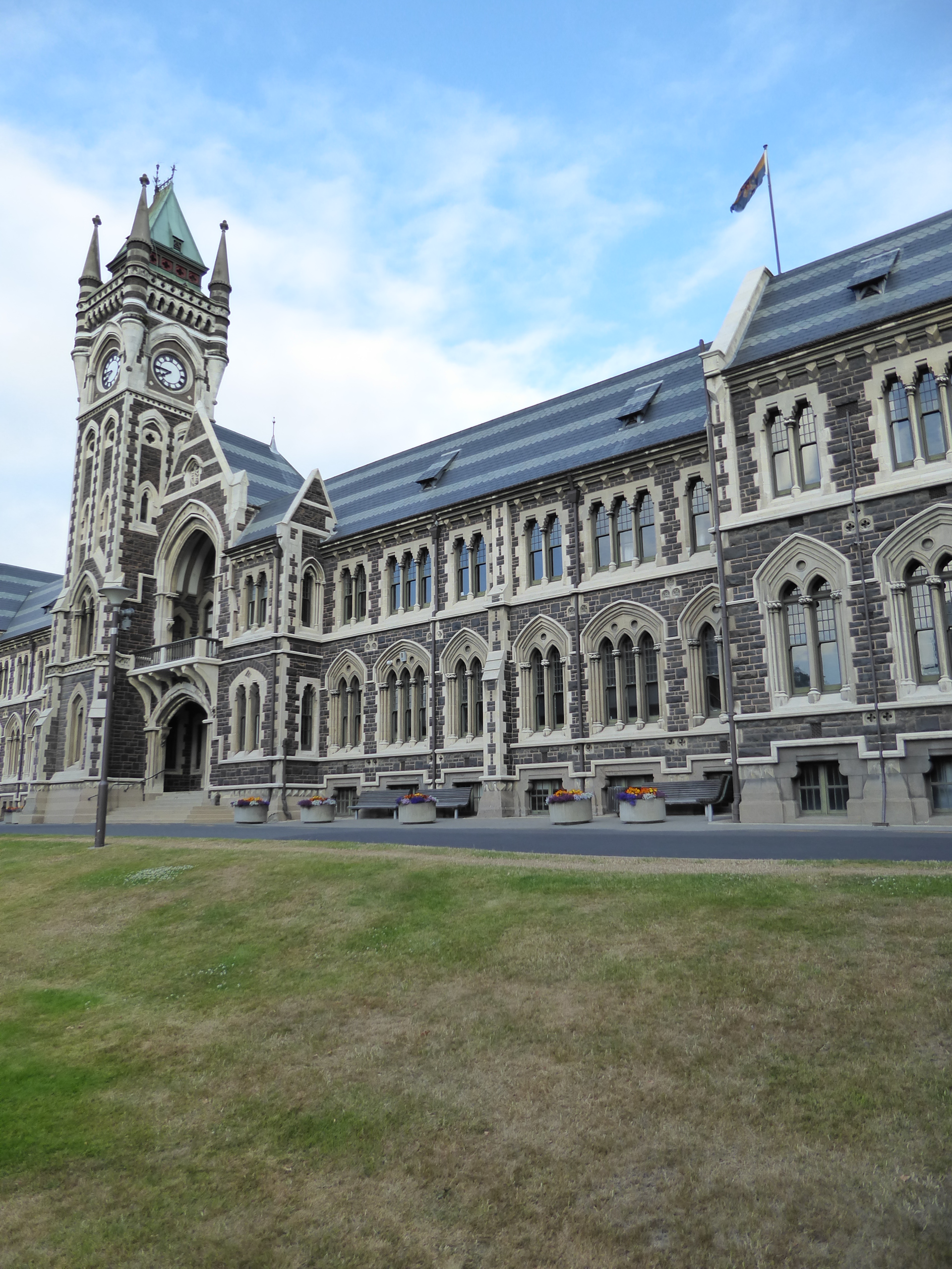 The city has two icons, and they're damned near interchangeable. Here's the first, the 1879 main building of Otago University. This was New