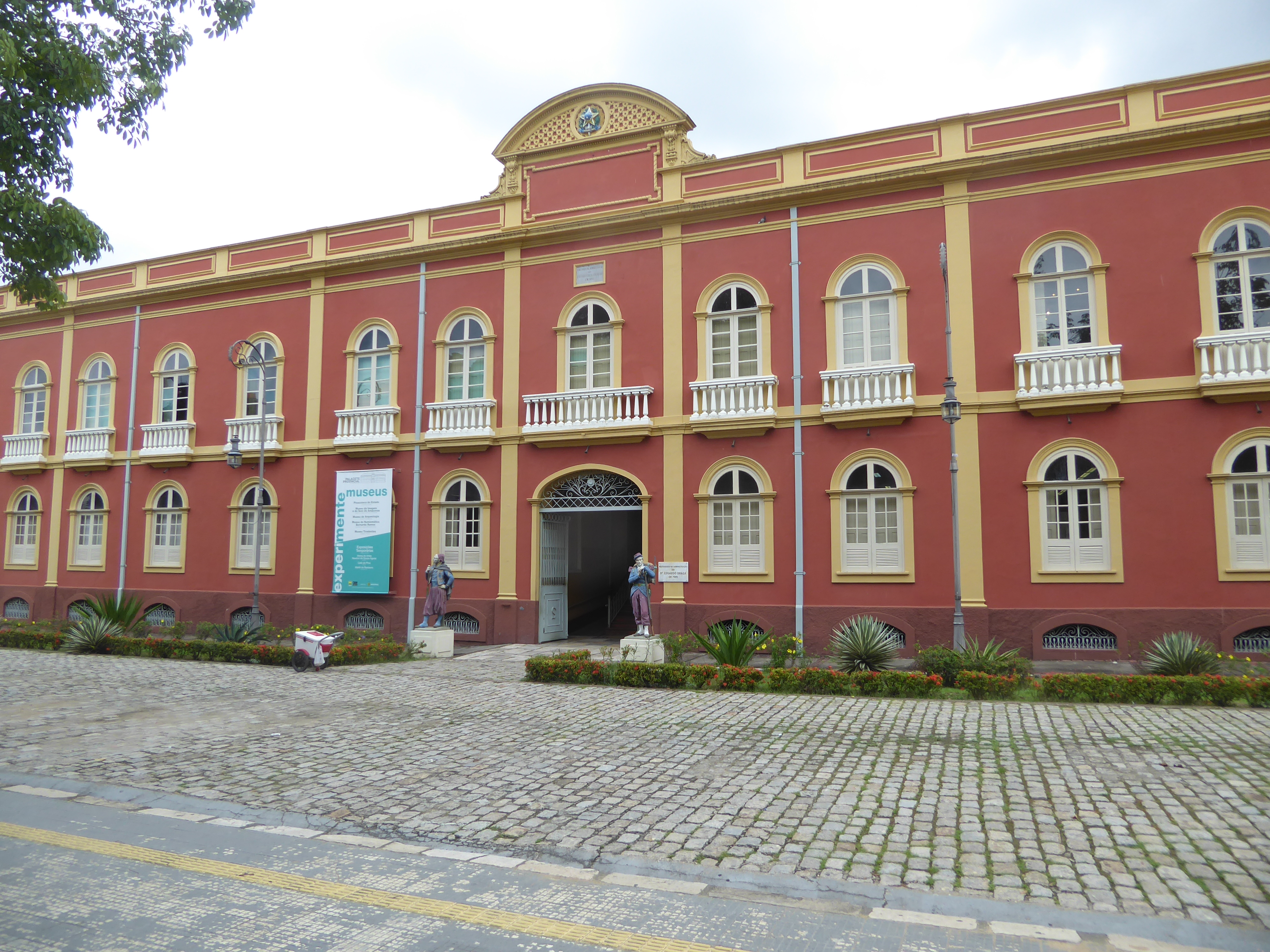 Here's another building that's made the private-to-public transition. It started out as the mansion of a Portuguese businessman, Alexandre d