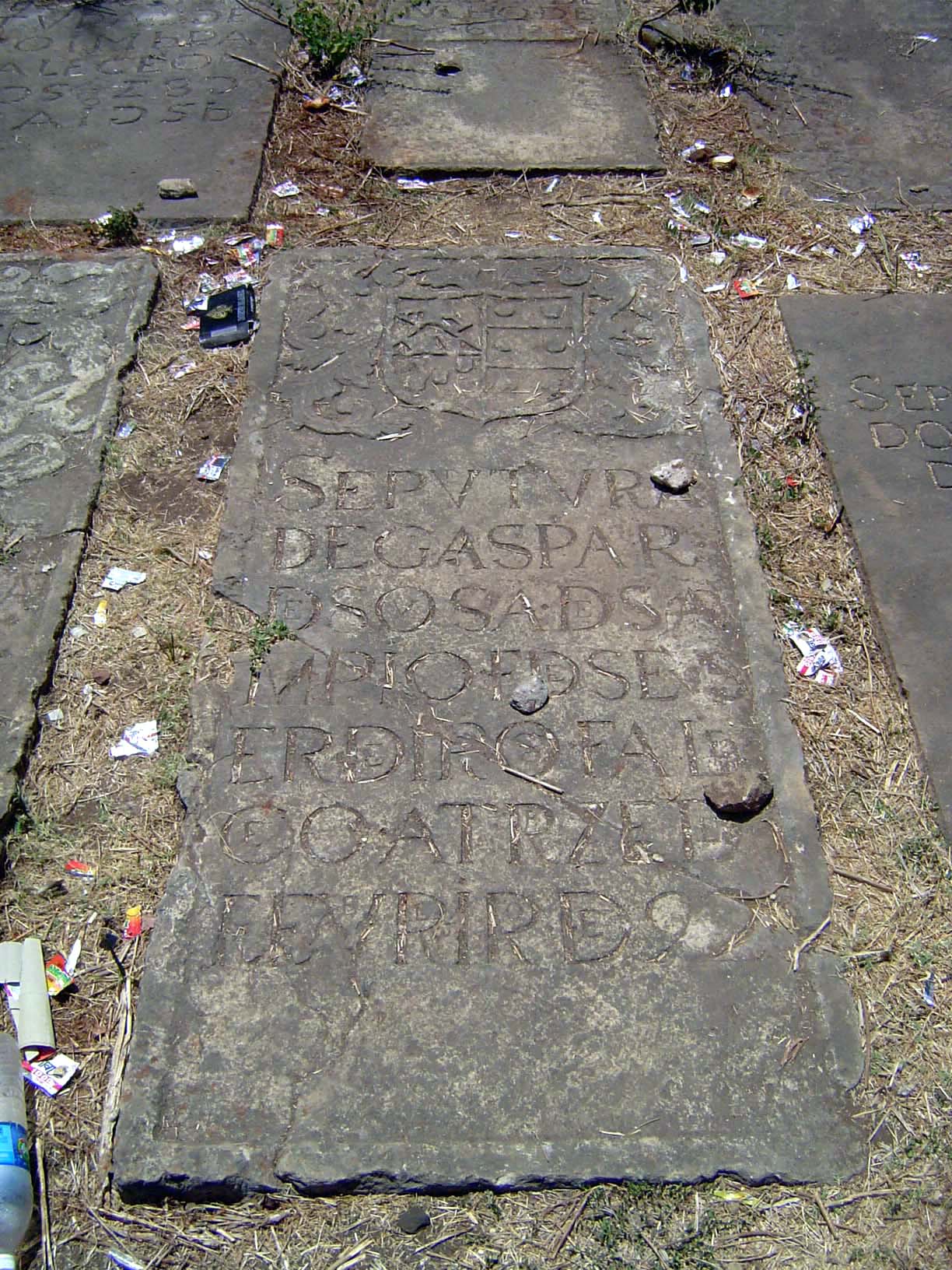 The tombstones have been enumerated and translated by Bras A. Fernandes in Armas E Inscrições do Forte De Baçaim, Lisbon, 1957. This stone,