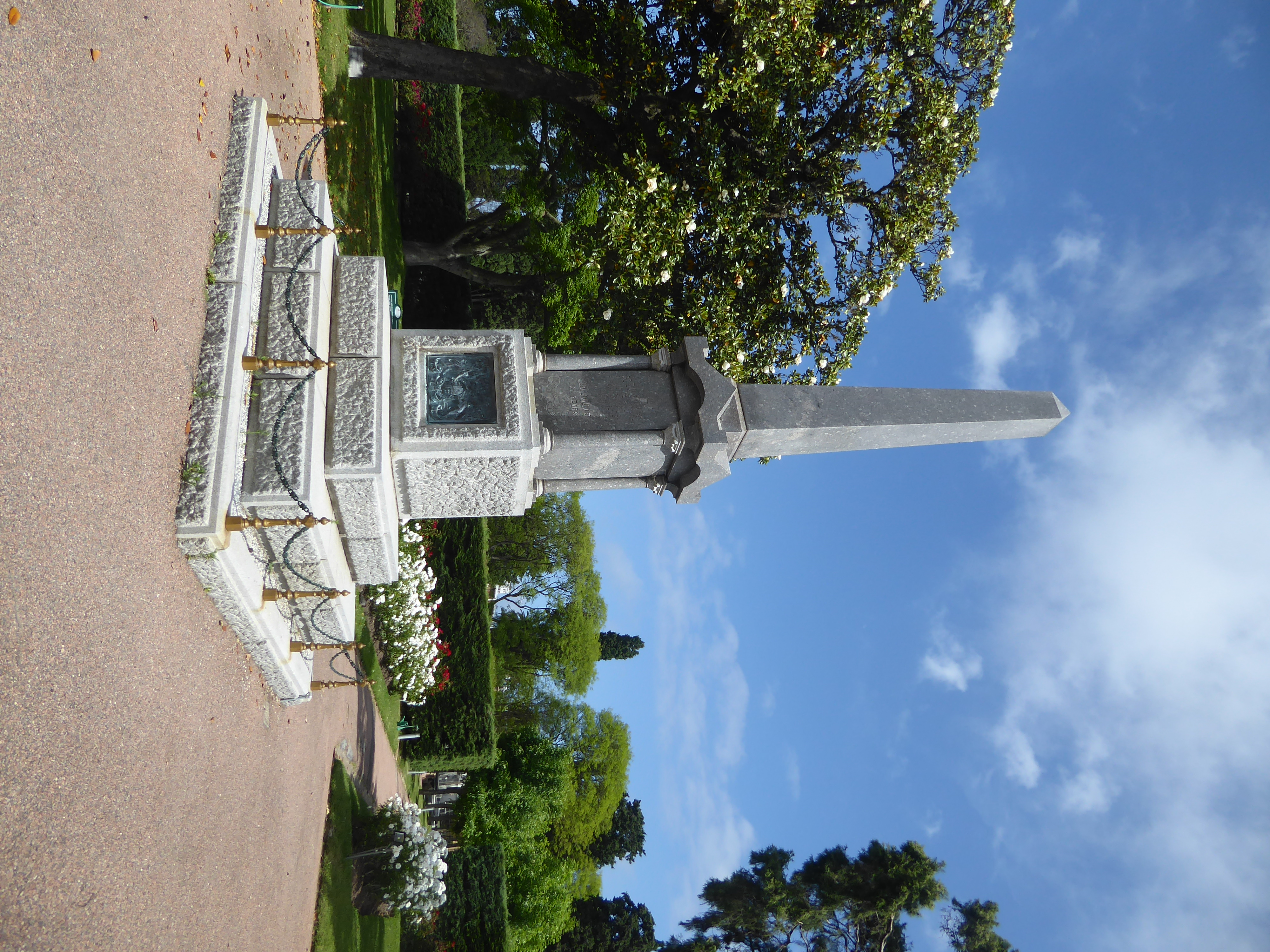 Which you can't say here. We're across the street, at a separate cemetery for the British residents of Montevideo. Pride of place goes here