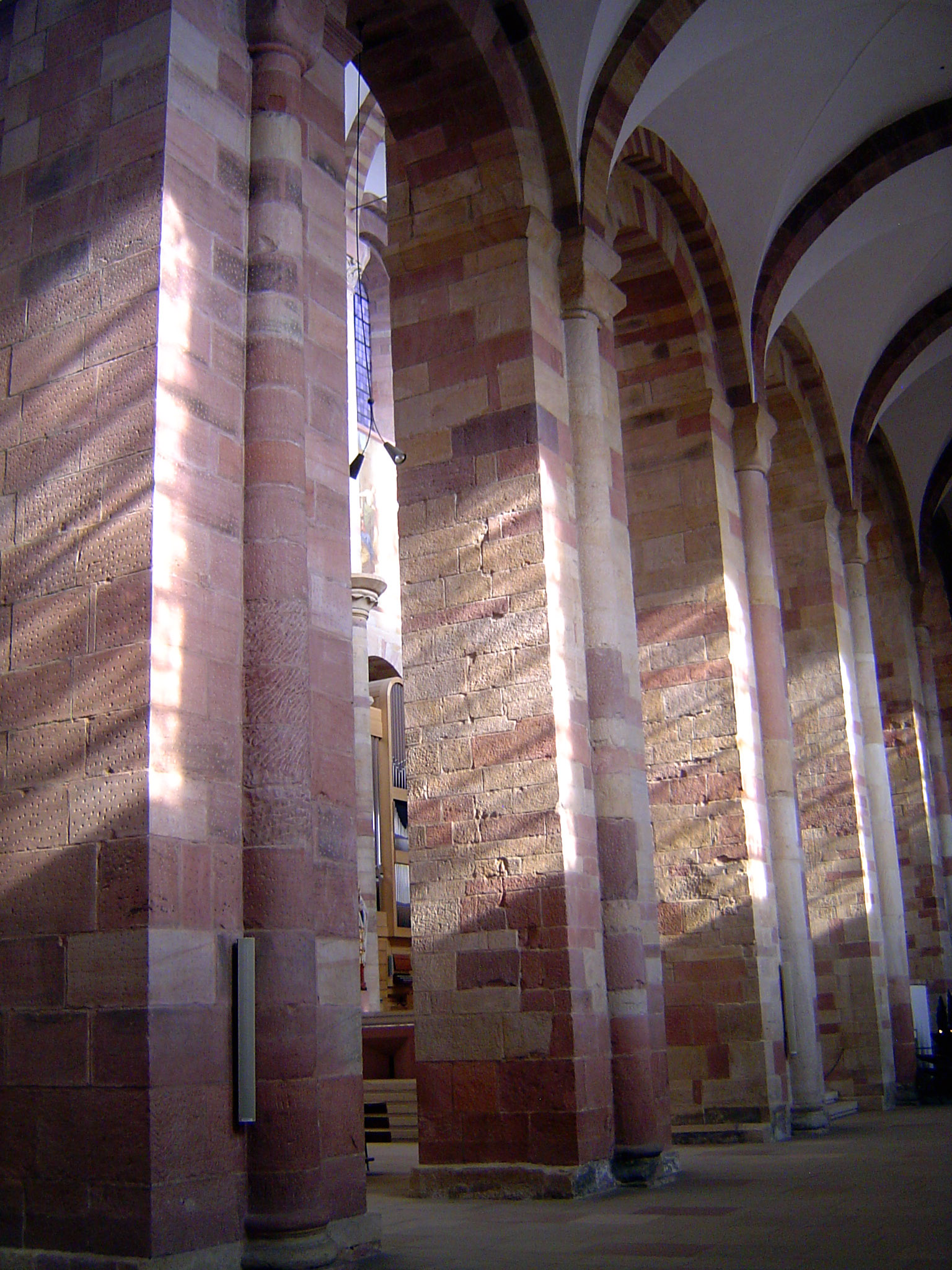 Romanesque repetition can be hypnotic.