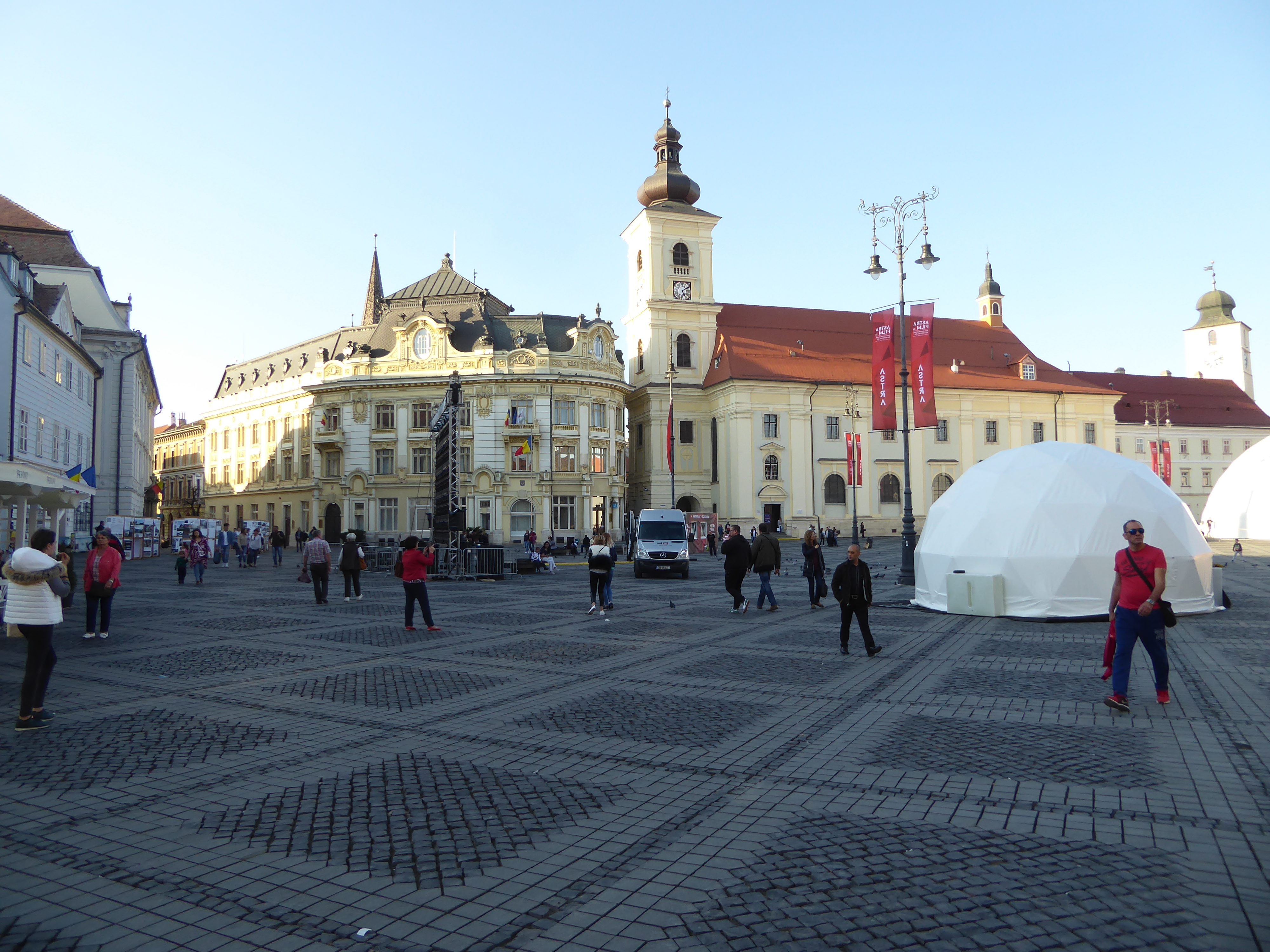 Marie was married to King Ferdinand, and the town's main square shortly after his coronation was renamed the Ferdinand Ring. That name's gon