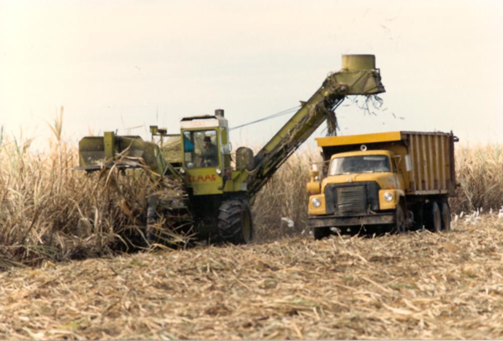 A corrective picture: some operators do use modern equipment.