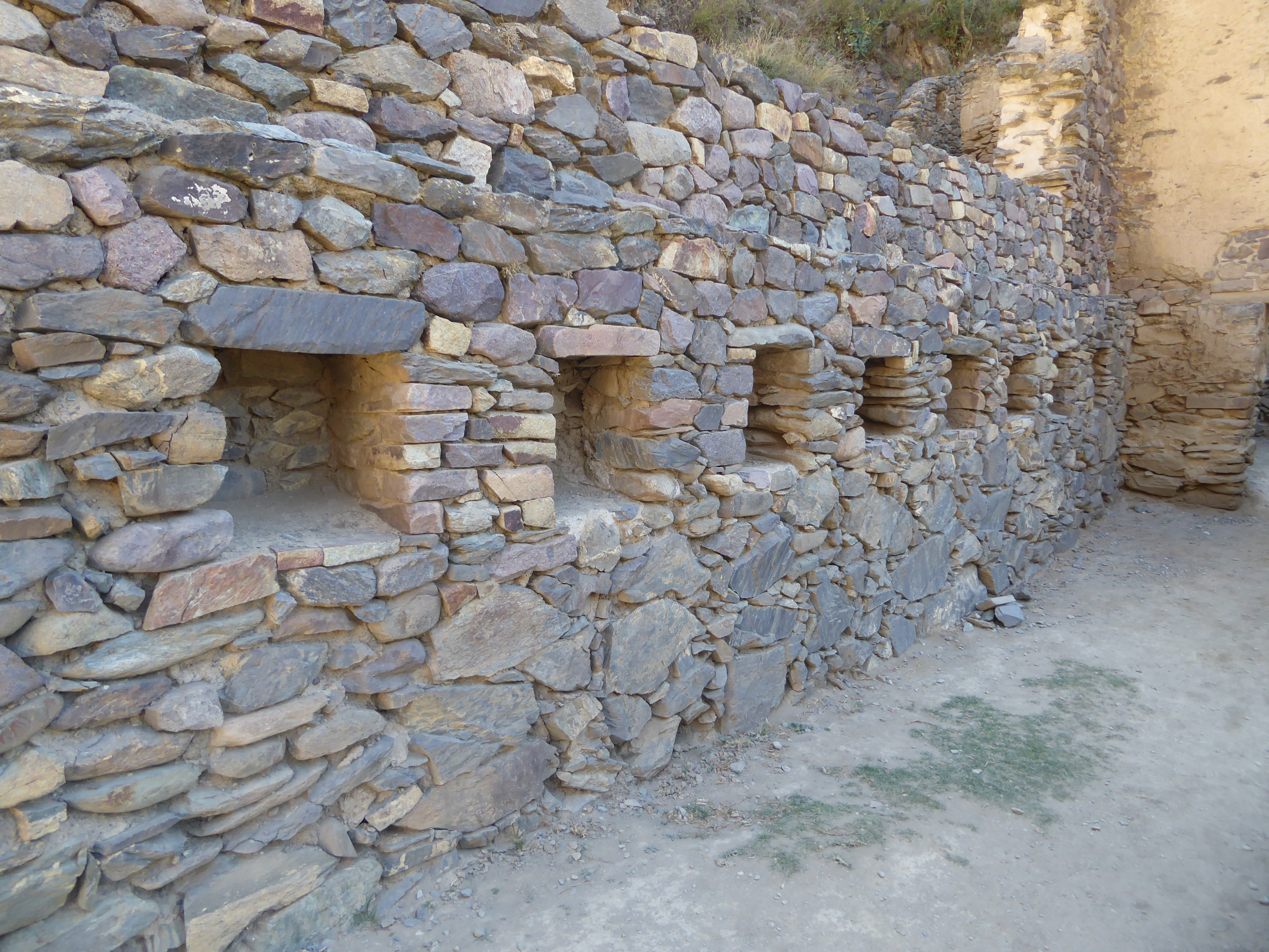 More pirka, here forming the walls of buildings behind the unfinished temple. They're part of a so-called residential quarter—a charmingly v