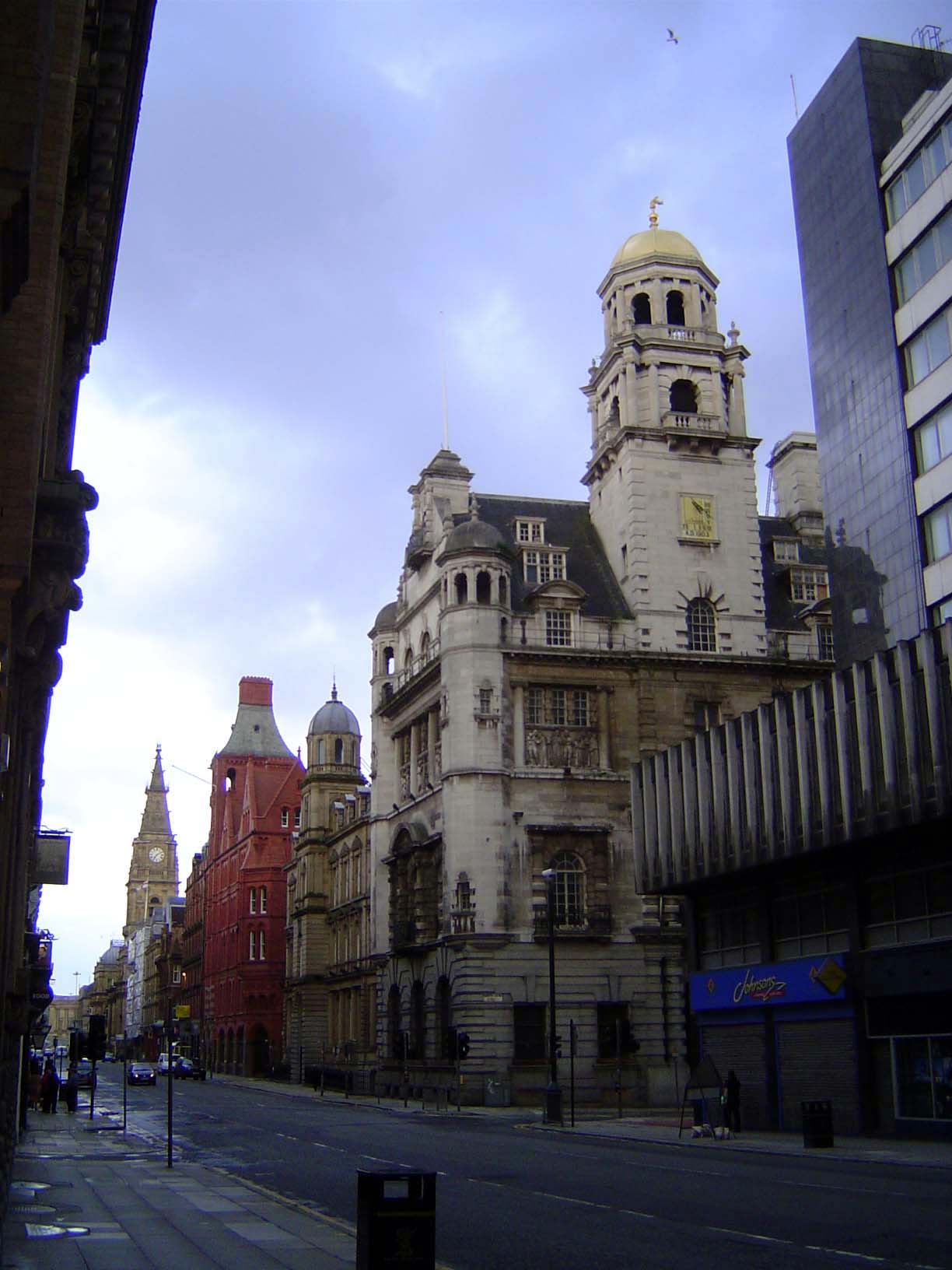 Looking down Dale Street. The building in the center right is the head office of Royal Insurance, completed in 1903 by J. Francis Doyle, who