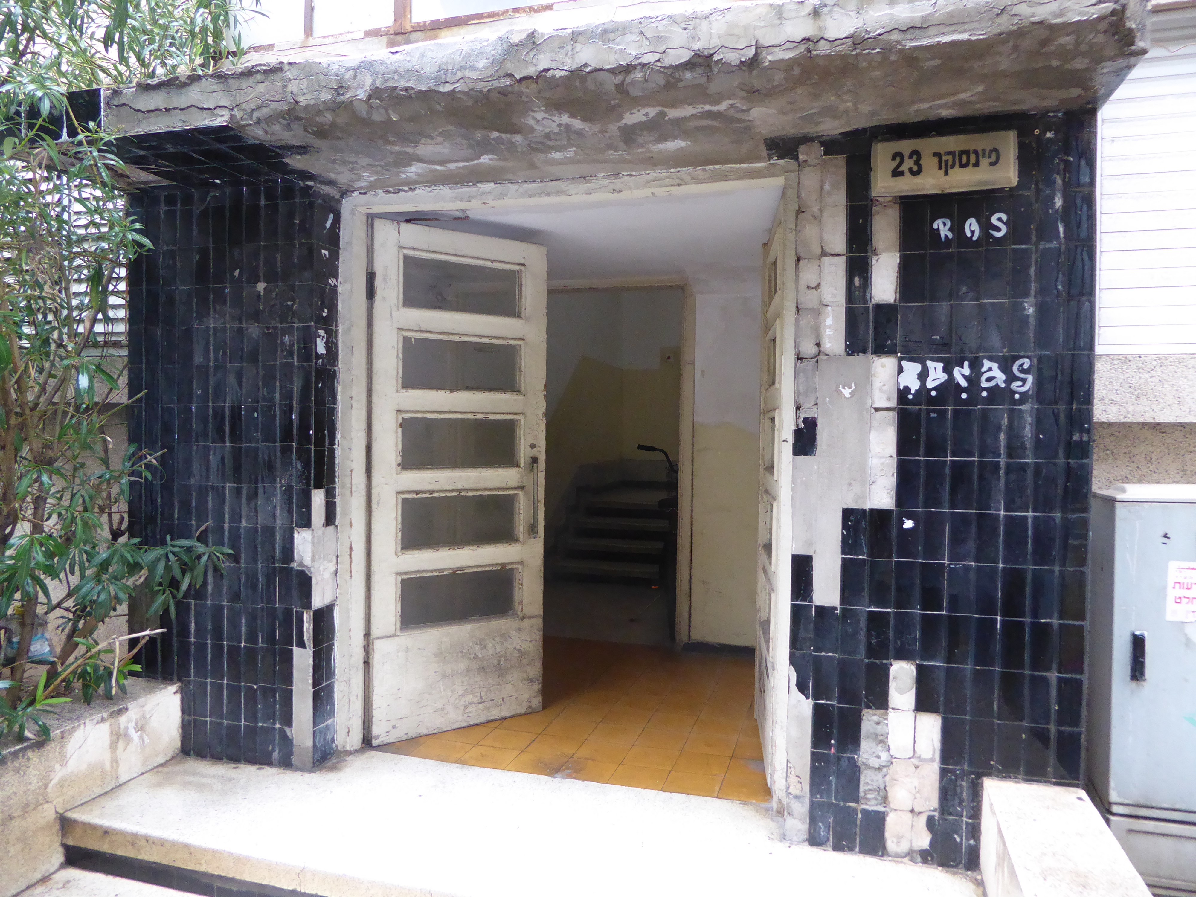 This was never housing for the rich, but its designer offered a note of elegance that has been lost with deferred maintenance.
