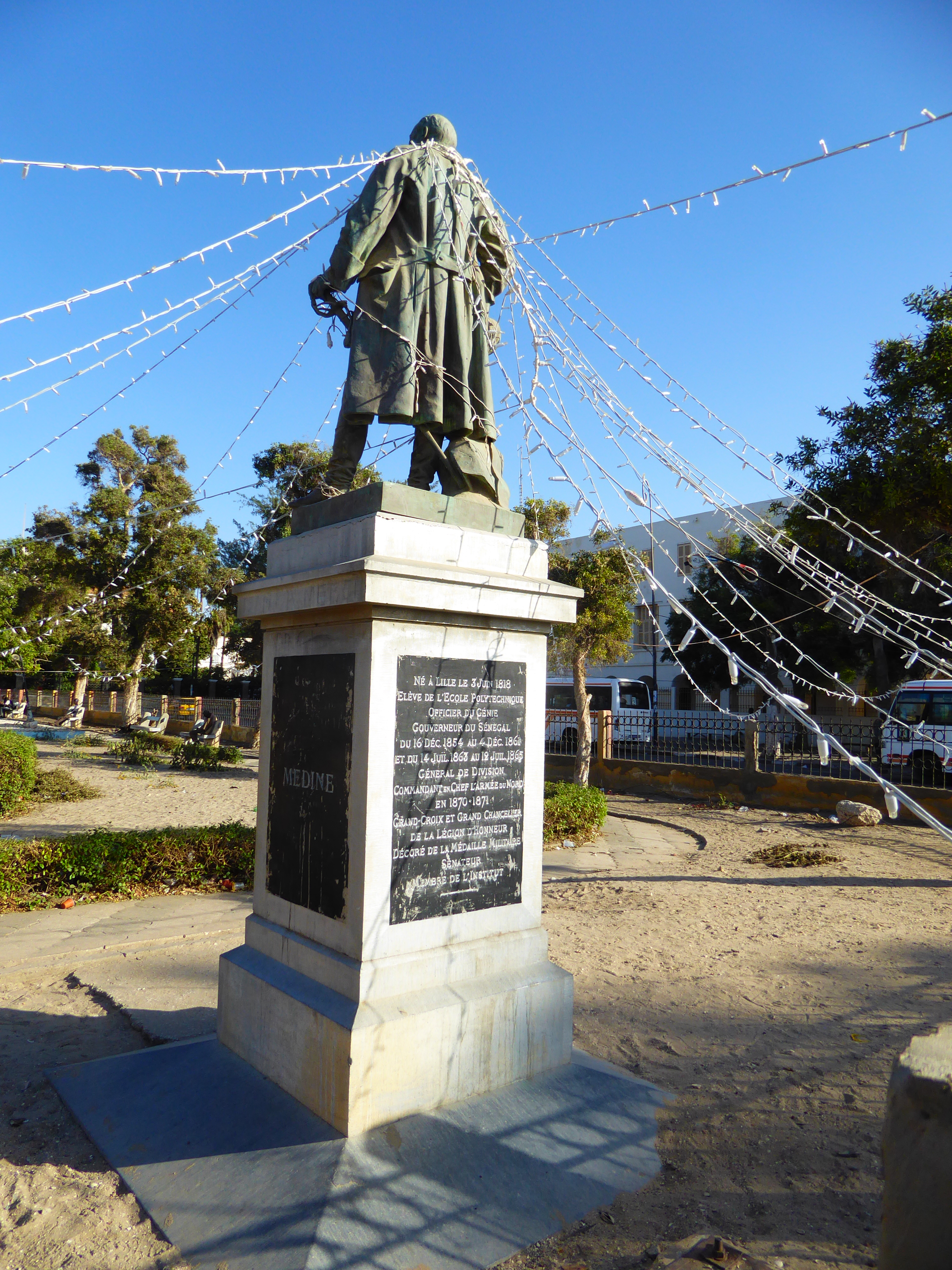 Faidherbe himself is laden with Christmas lights.