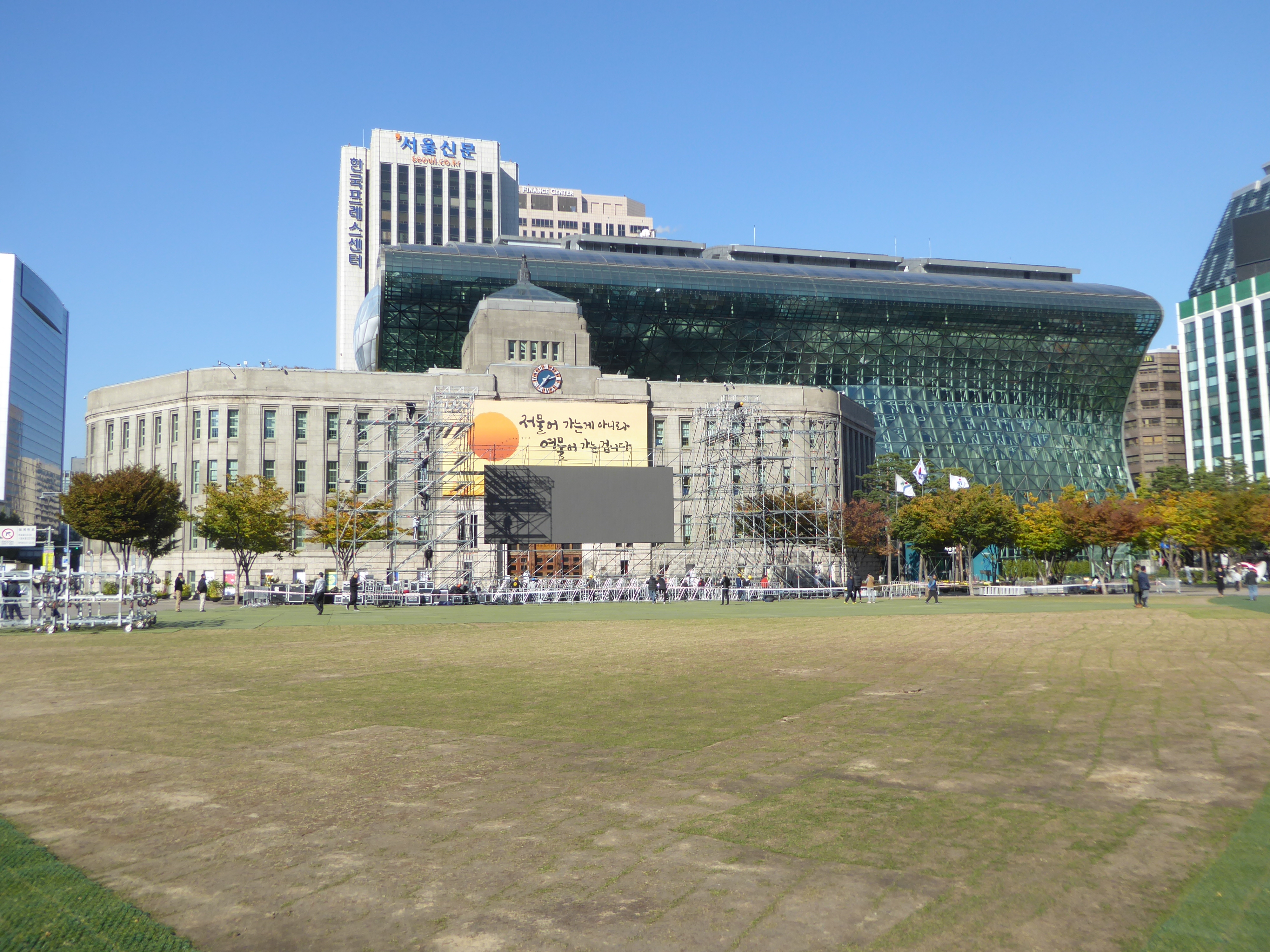 Here's another import. It's the City Hall now the public library begun in 1926 and designed by Keichi Sasa, an engineer employed by the Japa