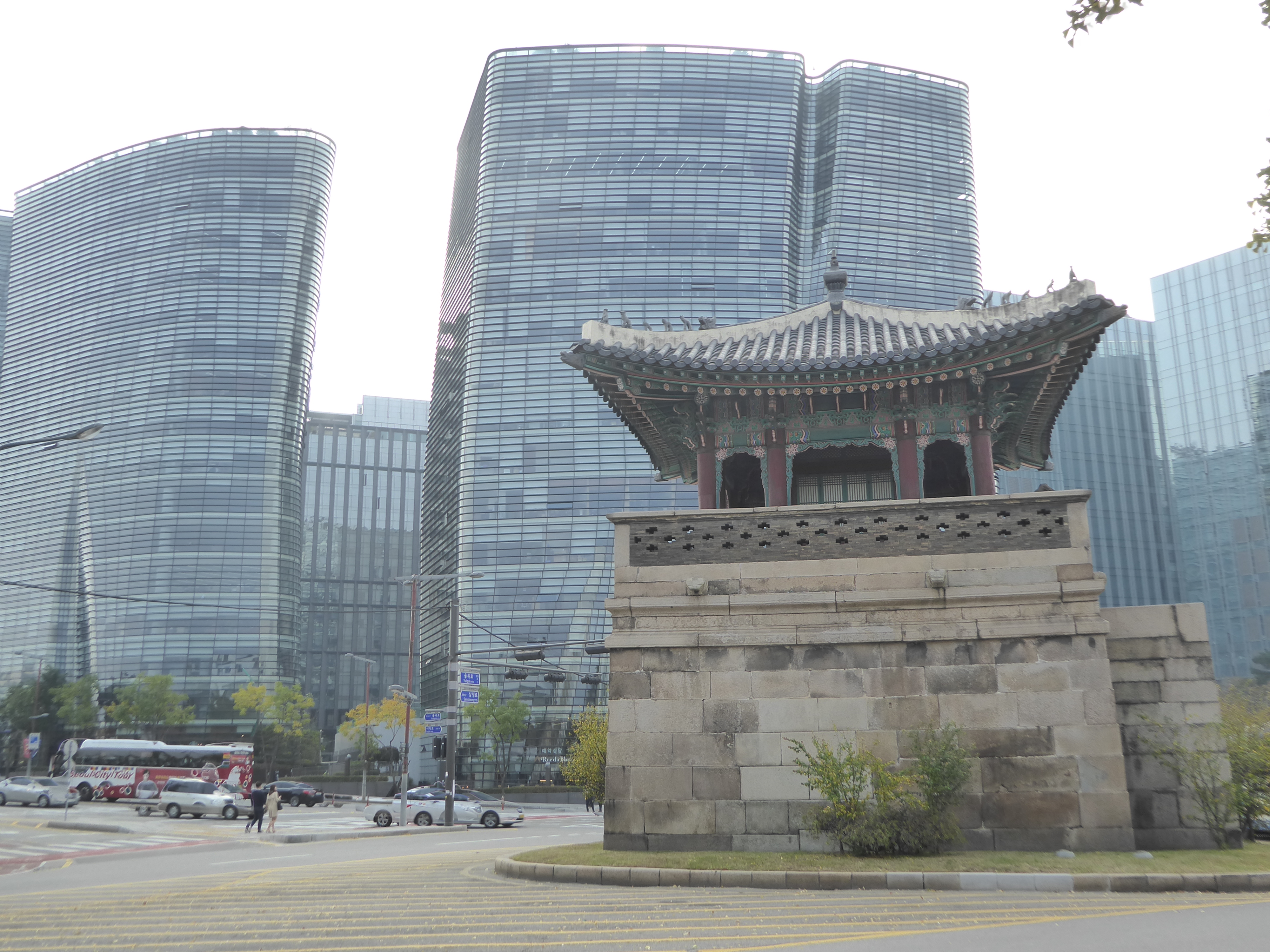 We're circled back to the Twin Tree towers, here seen as a backdrop to the East Corner Pavilion, Tongshipja-gak, which used to be literally
