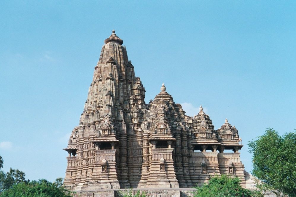 Here it is, the Kandariya Mahadeva, built about 1050. As in European cathedrals, the horizontal axis runs east-west, but here the vestibule