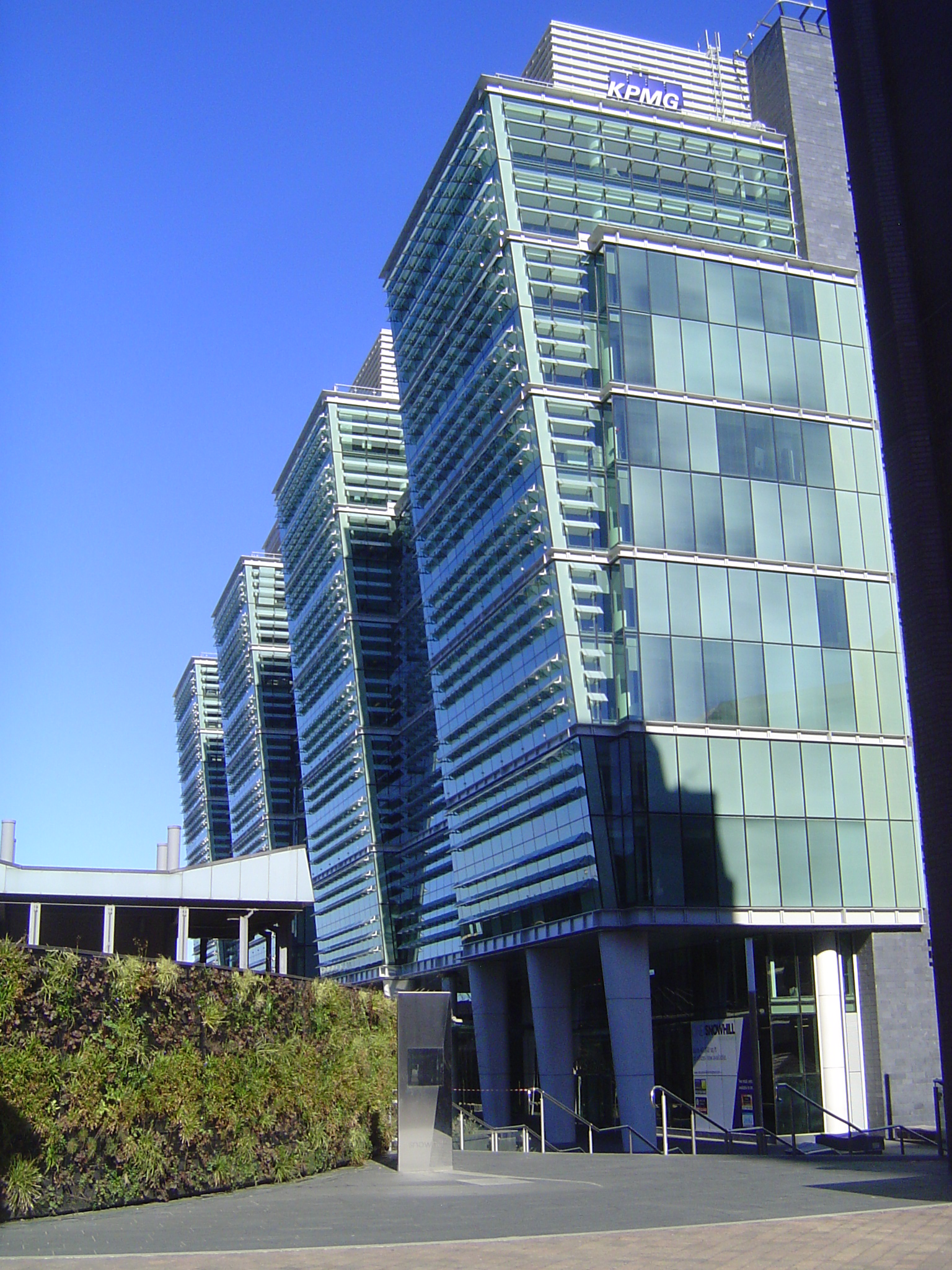 Grade A office space at 1 Snowhill. The building adjoins the Snowhill station, once the Birmingham terminus of the Great Western Railway. Wh
