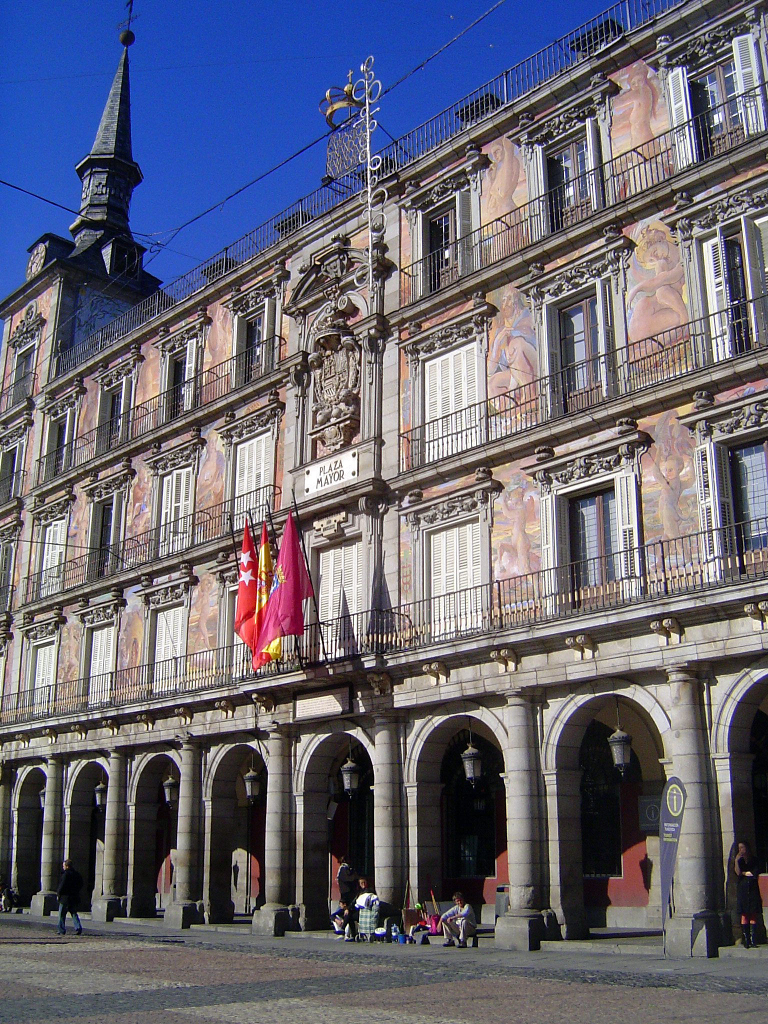 The key building in the plaza is this, the Panaderia, as its name suggests originally a bread mart. If that sounds odd, it is useful to reme