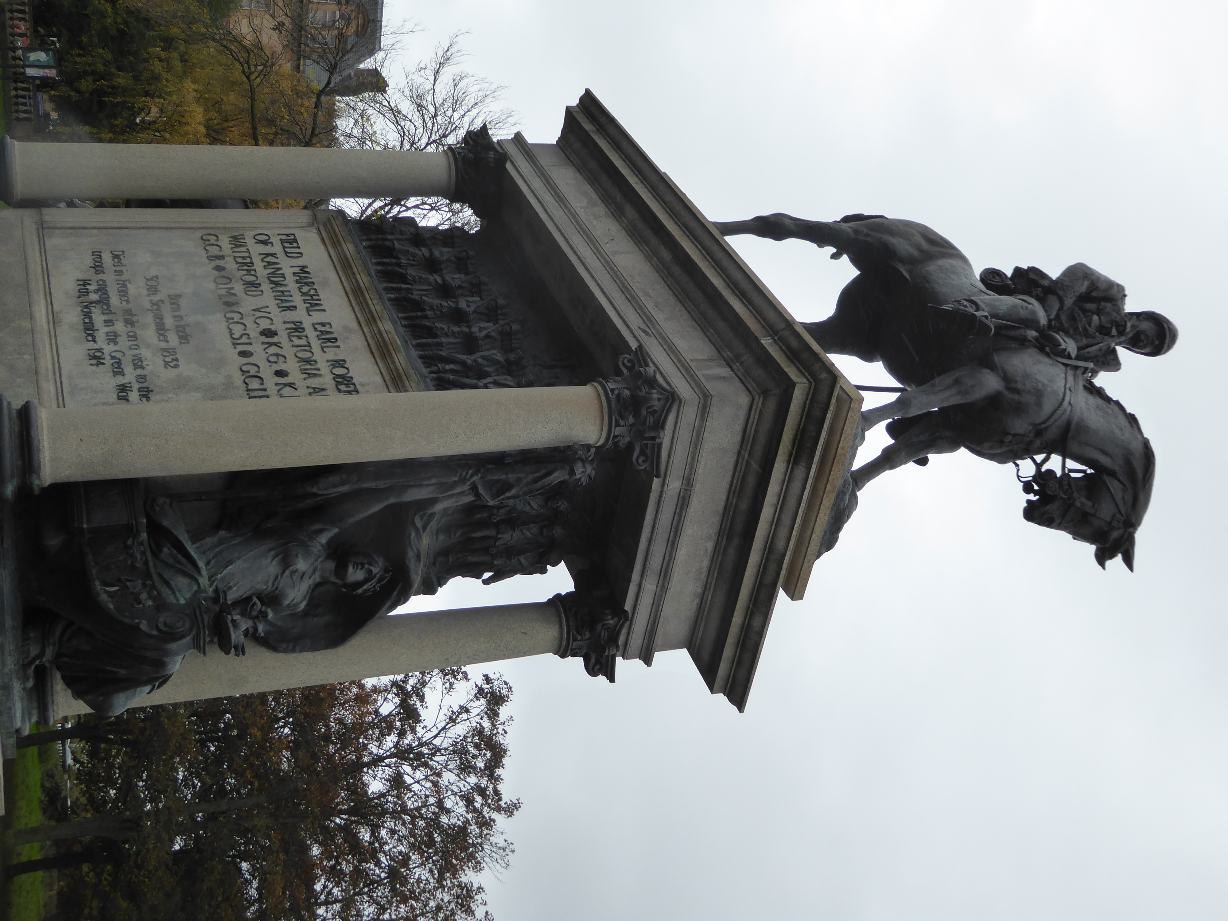 I'm a sucker for these things. This one's the Roberts Memorial, with Victory at the prow of a galley.  Was it sly humor to be ennobled as Ea