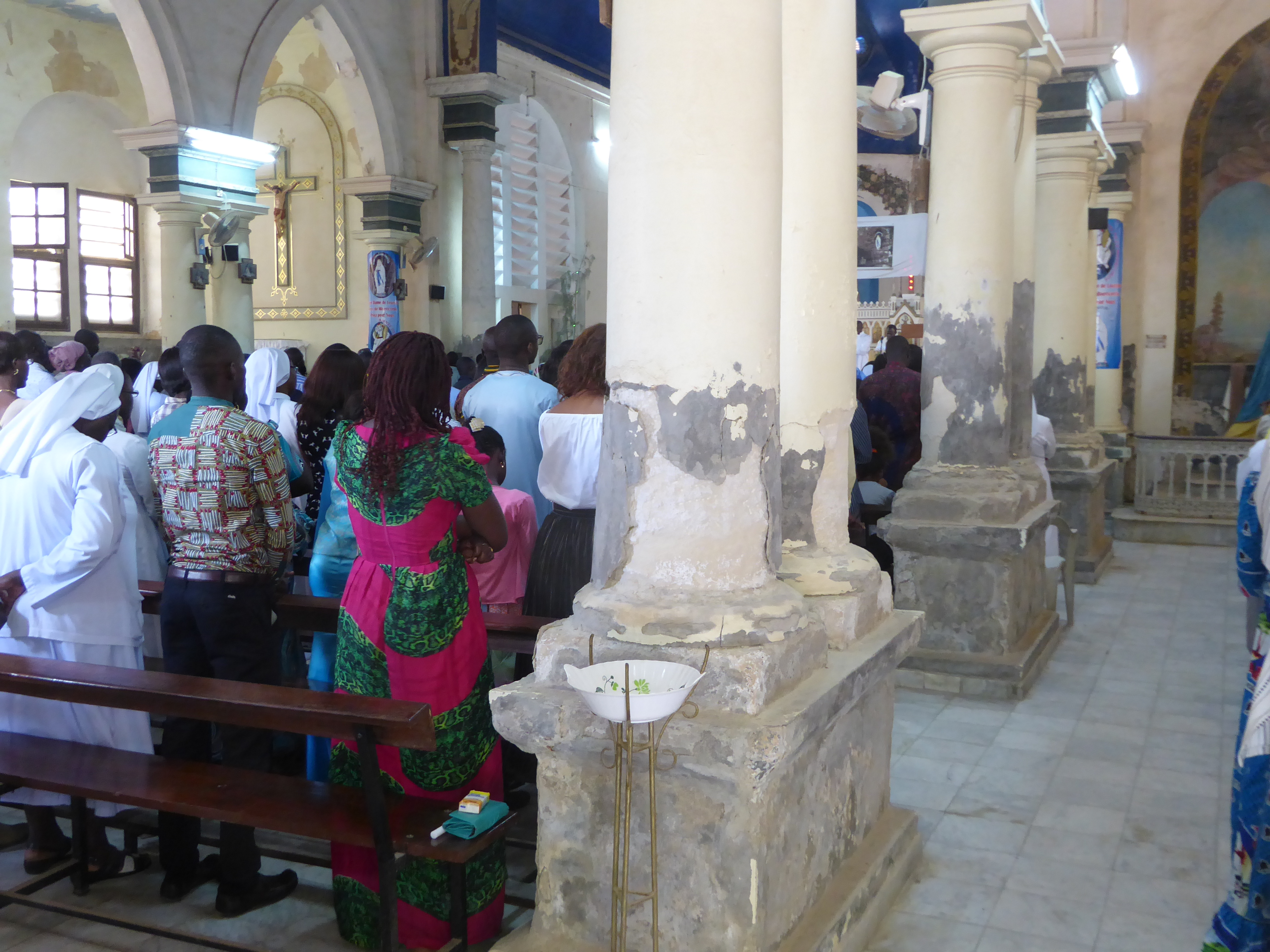 And a full house this Sunday morning.