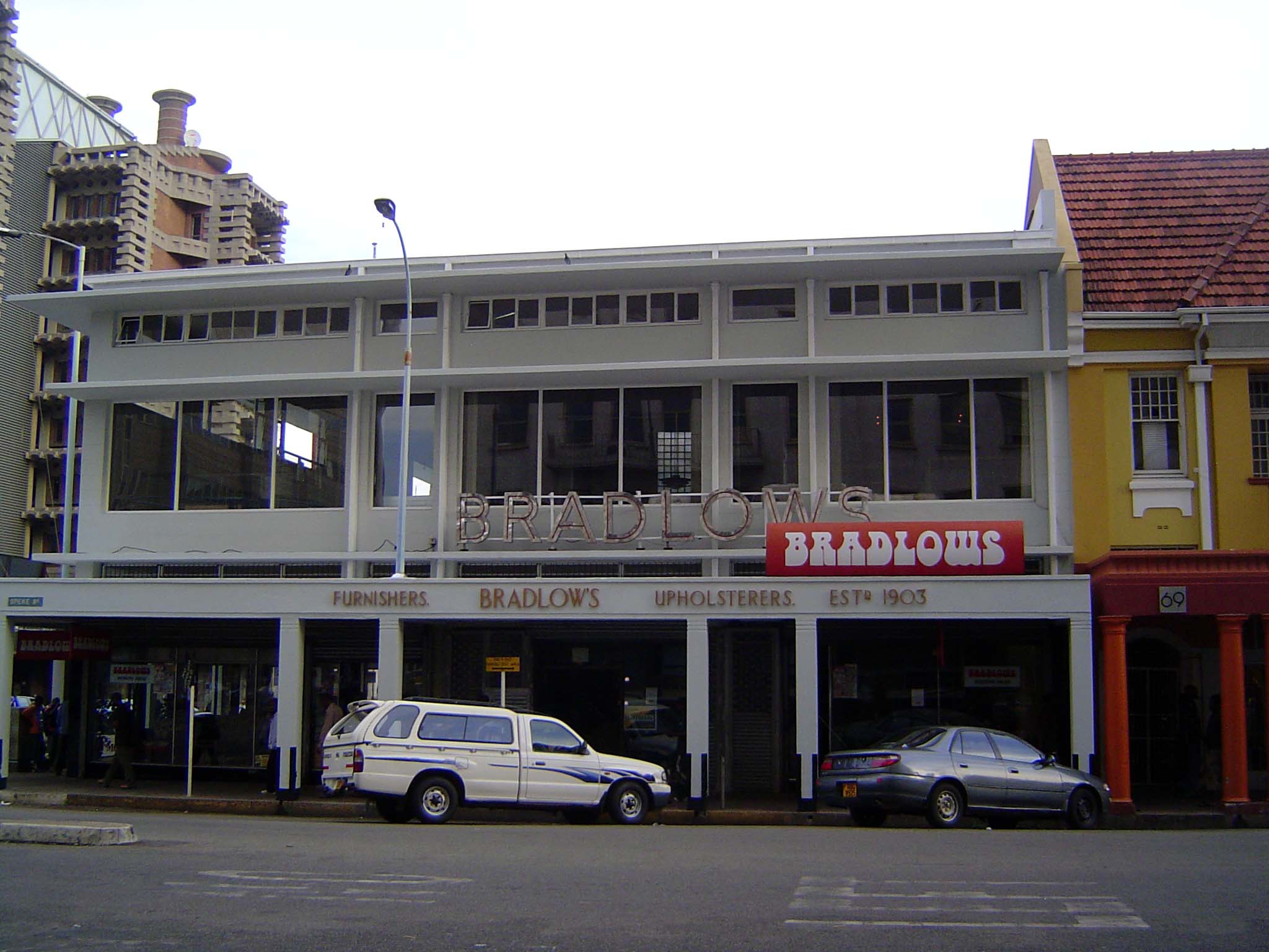 Perhaps the most startling of these buildings is Bradlow's, from 1938. The architect was Lynn Driver-Jowett.