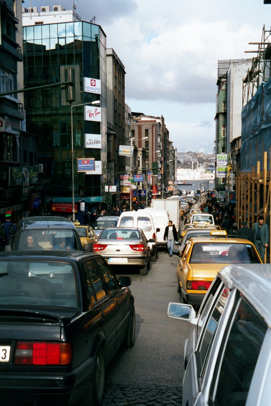 A more typical moment: traffic to reckon with.