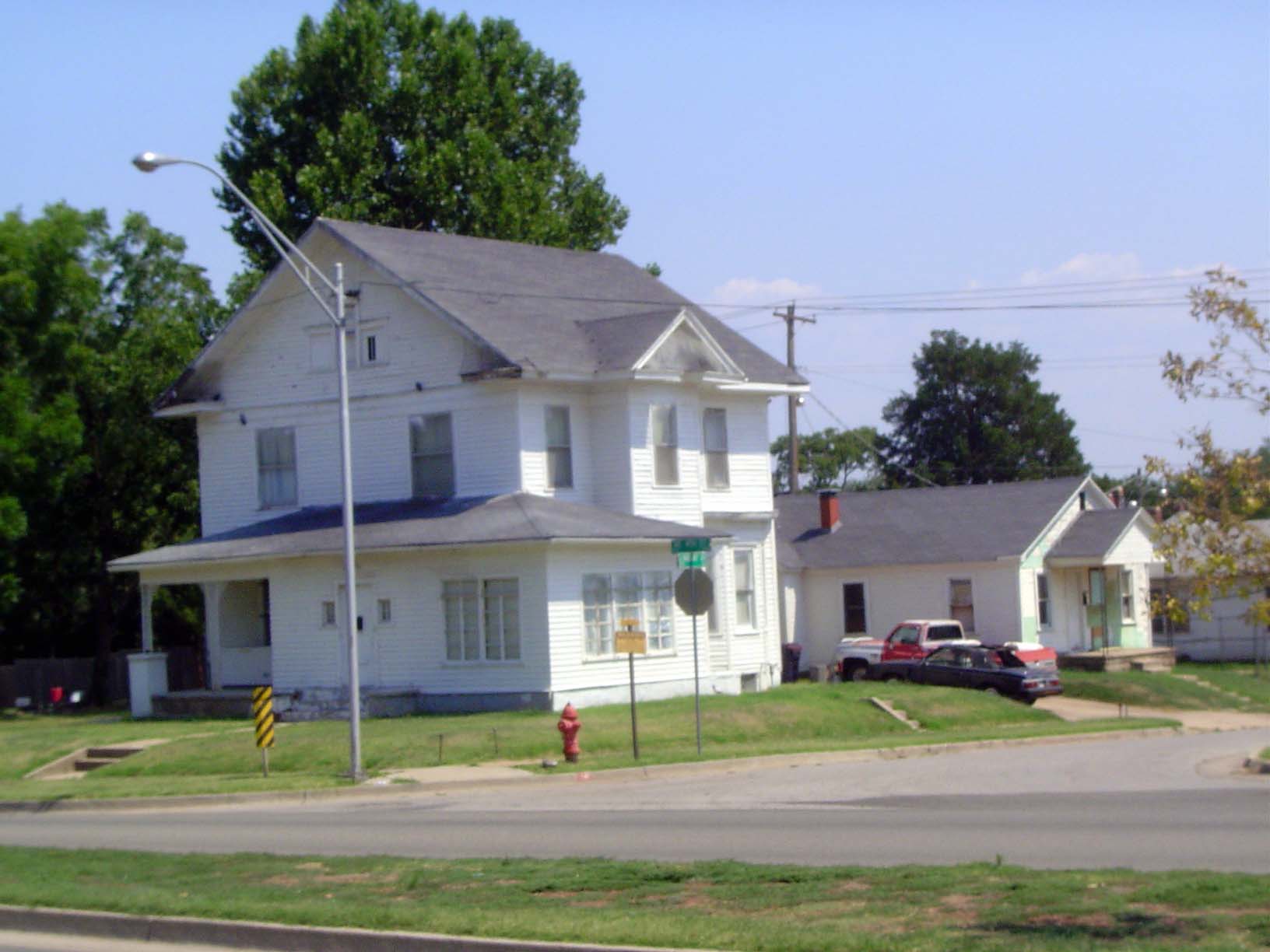 Now we're heading back south, toward the tracks. Here's 700 NE 4th, from 1930.