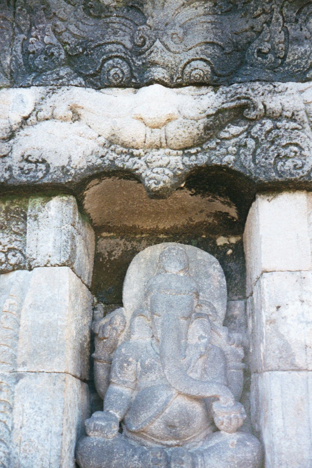 Kala grins over a Ganesh.