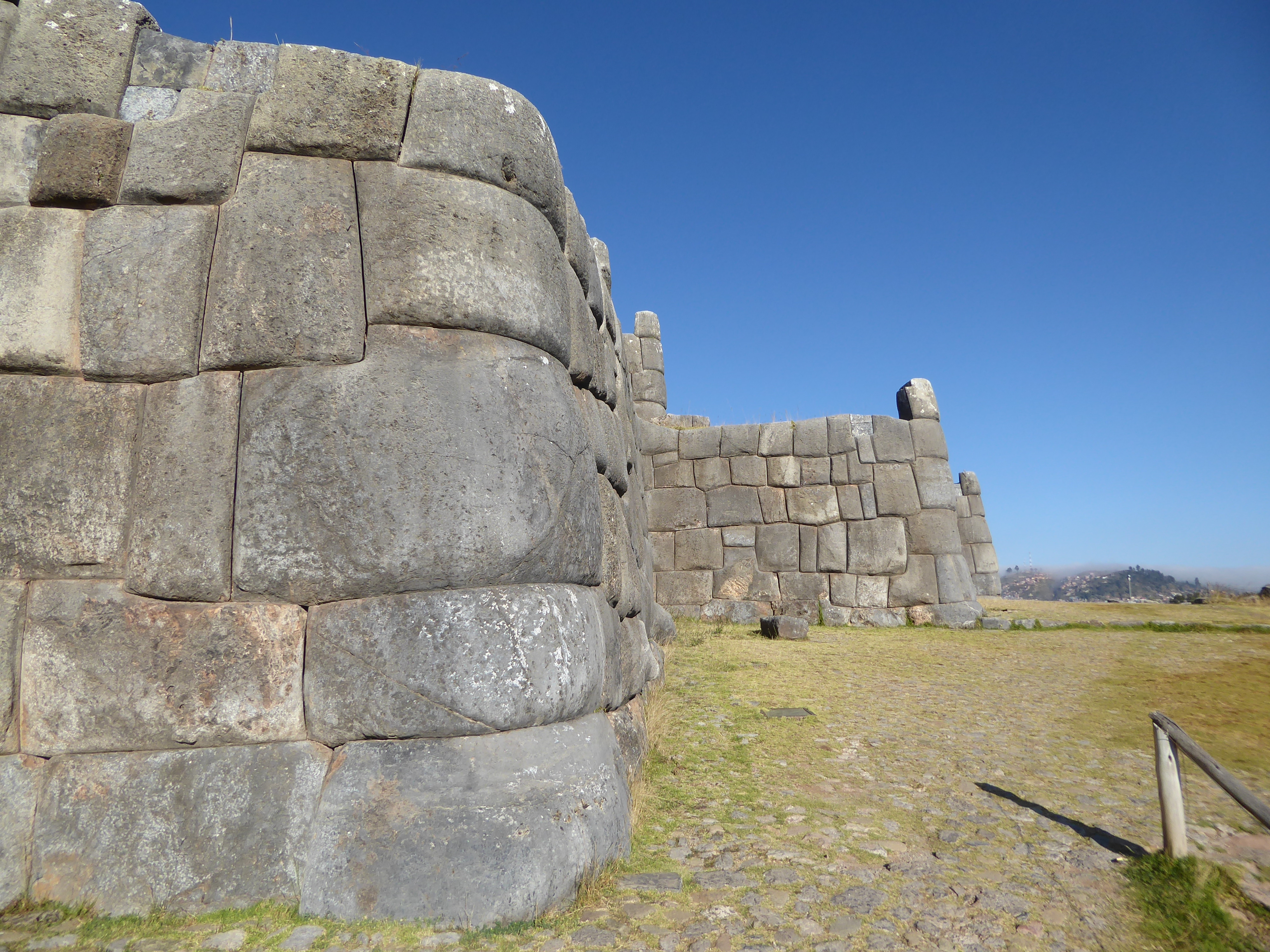 An artfully rounded corner. Why bother? So many questions, so few answers.