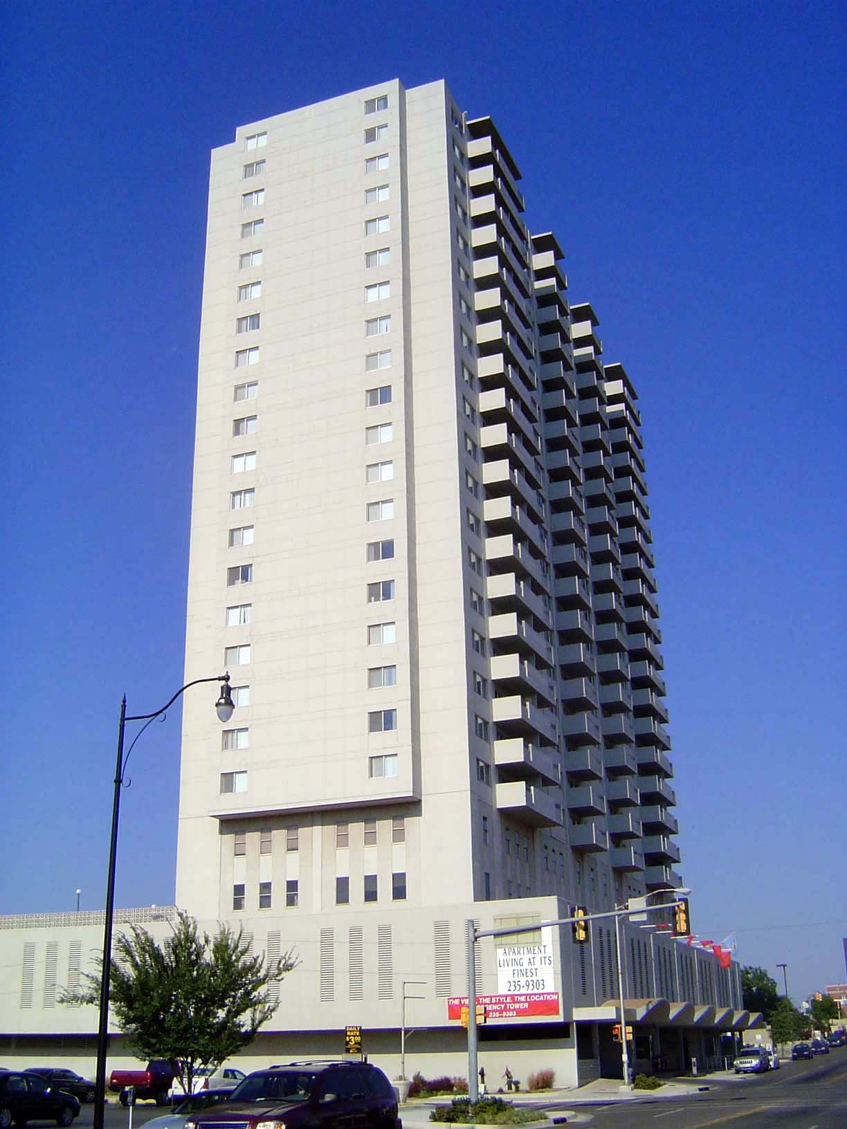 There's only one downtown residential high-rise: it's the grim Regency Tower, from 1967. Privately owned, it was sold in 1984, then sold aga