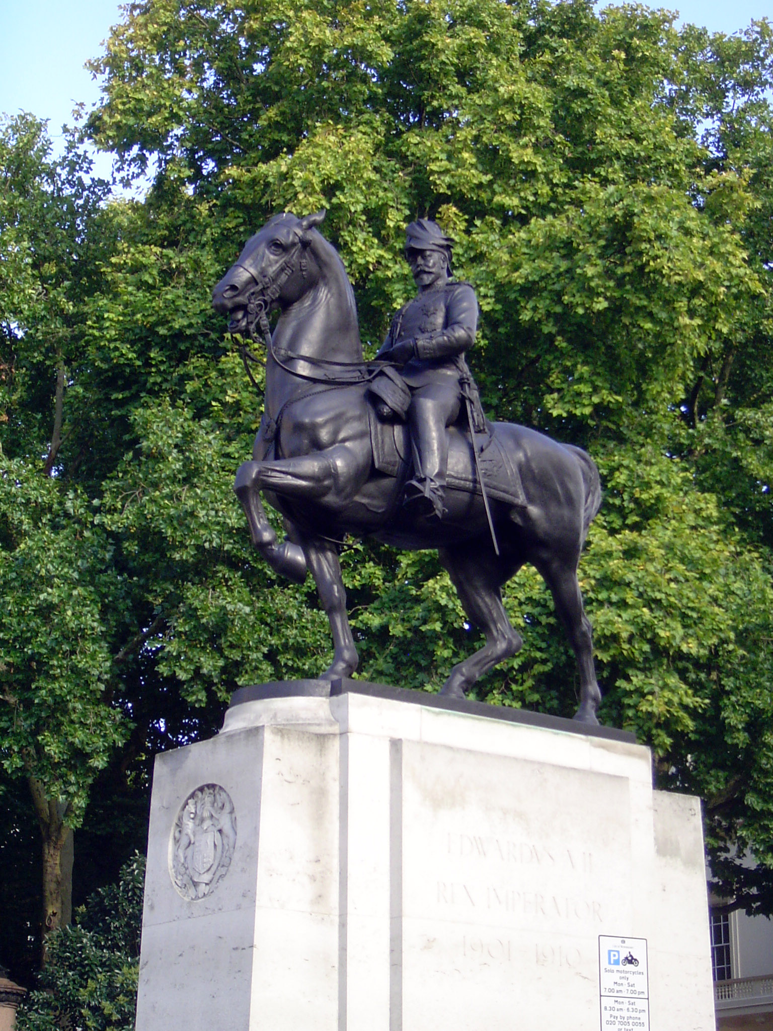 Edward VII at Waterloo Place.