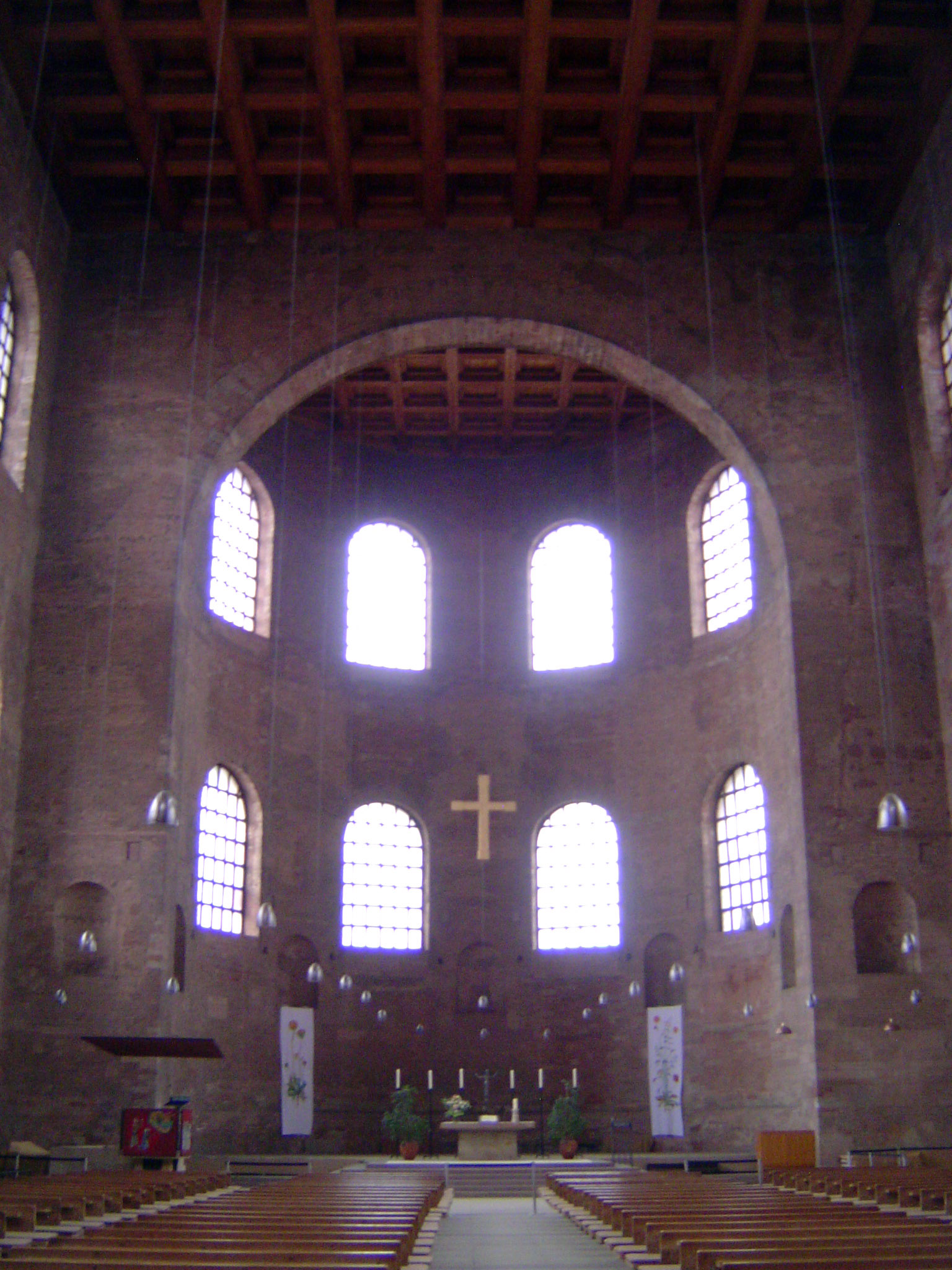The interior, with the apse in what was originally a throne space.
