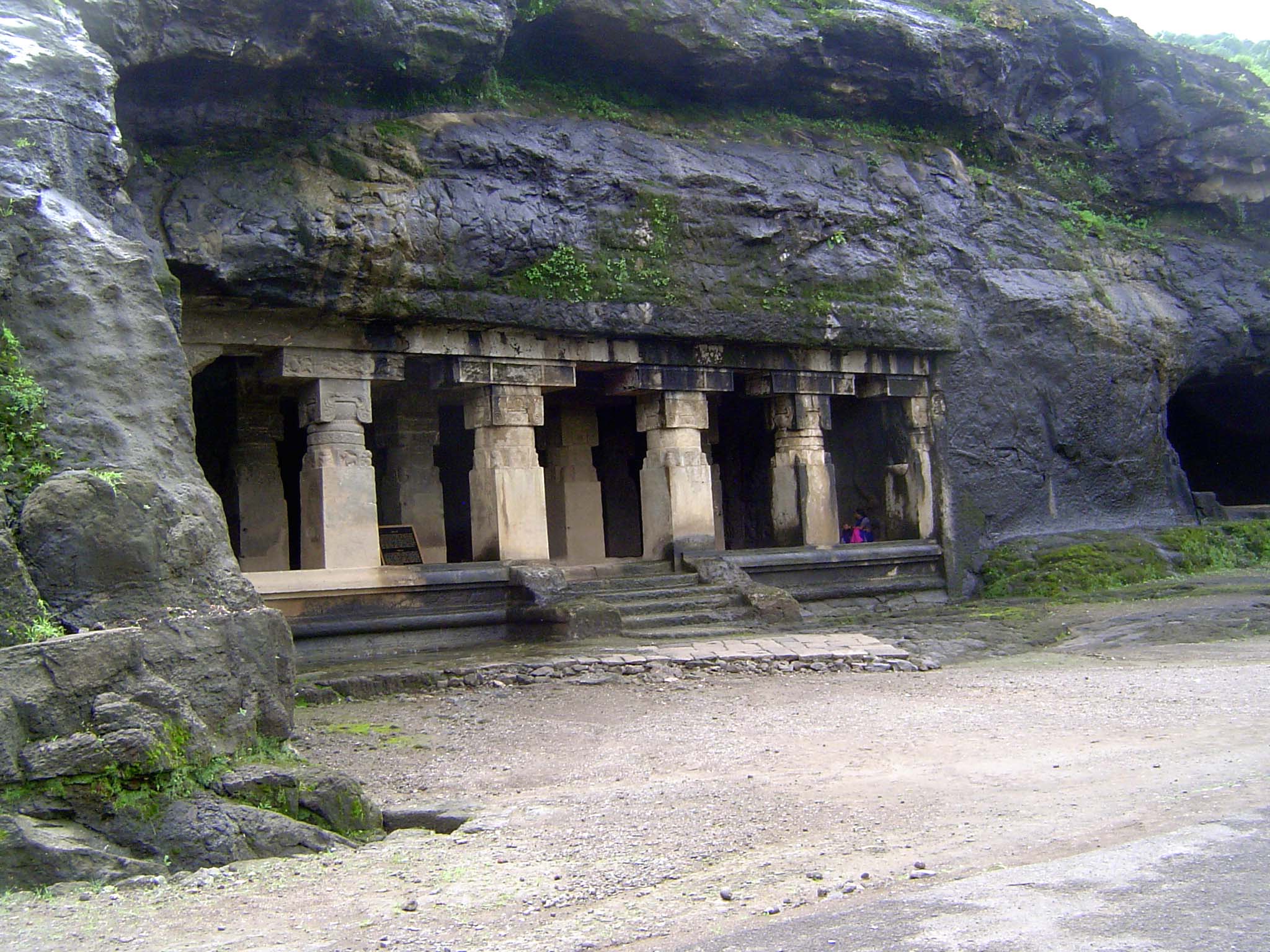 The entrance to Cave 14.