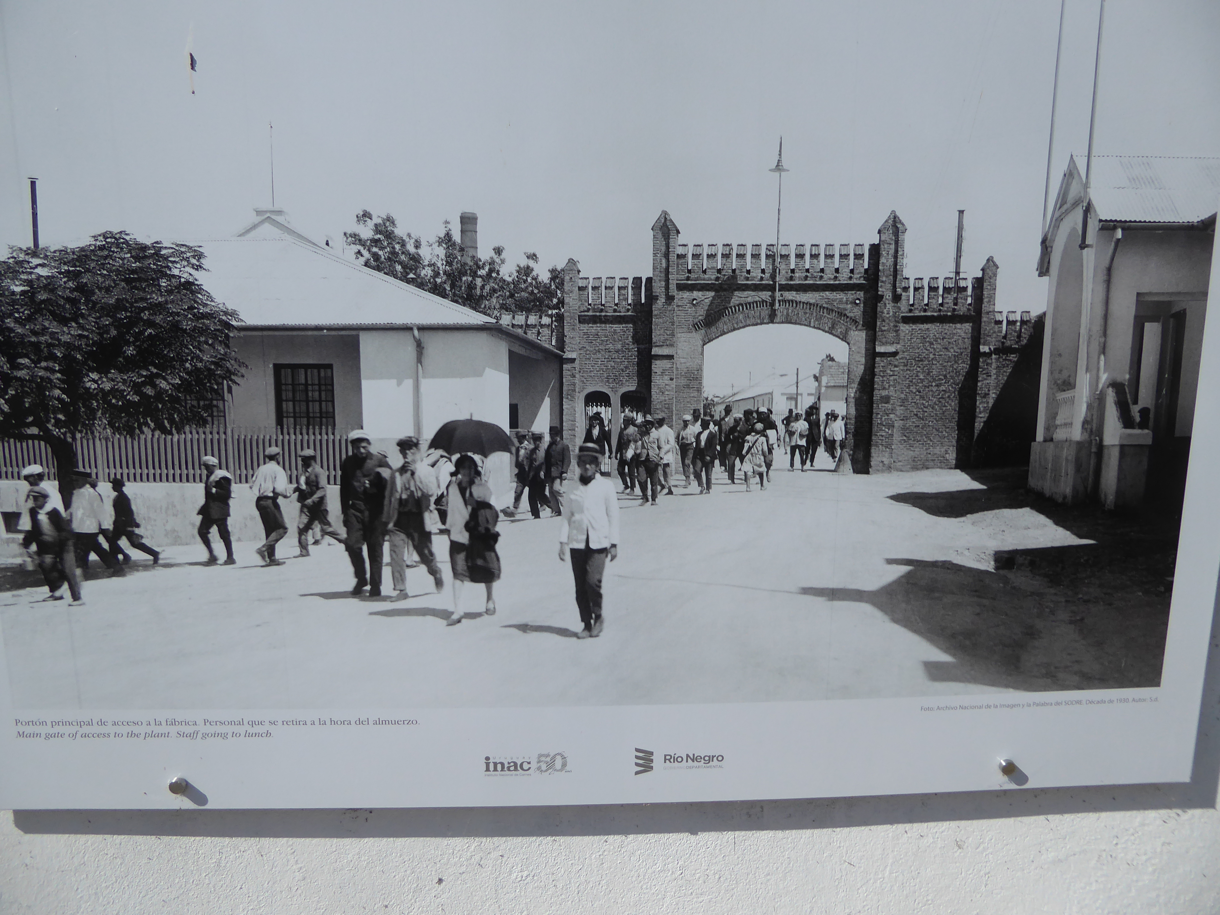 The museum has many historic photos, including this one of the entrance, presumably showing people leaving work.