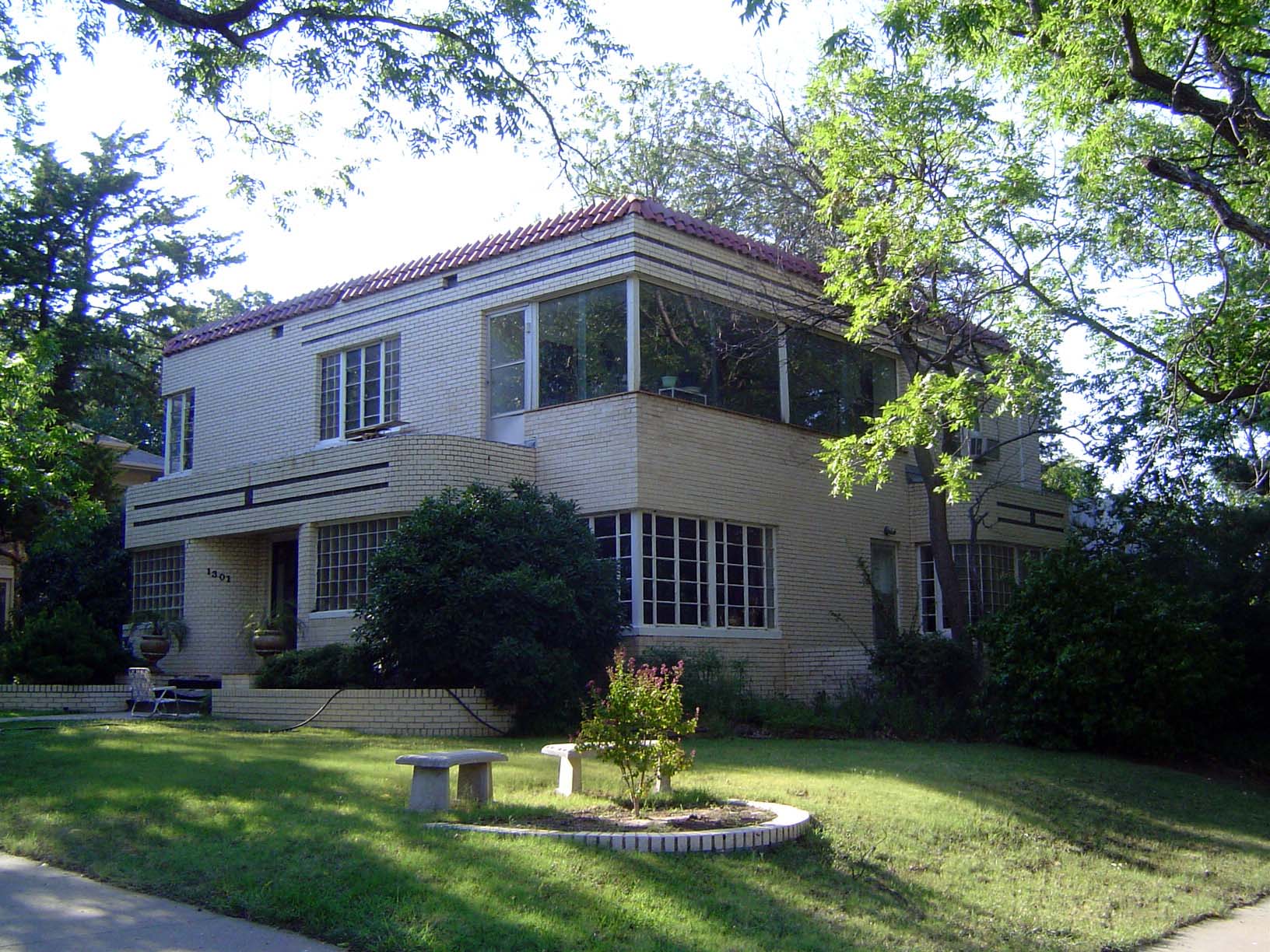 Something entirely different: the unusual and steel-framed Opal Staley house, built in 1940 at 1301 NW 20th.
