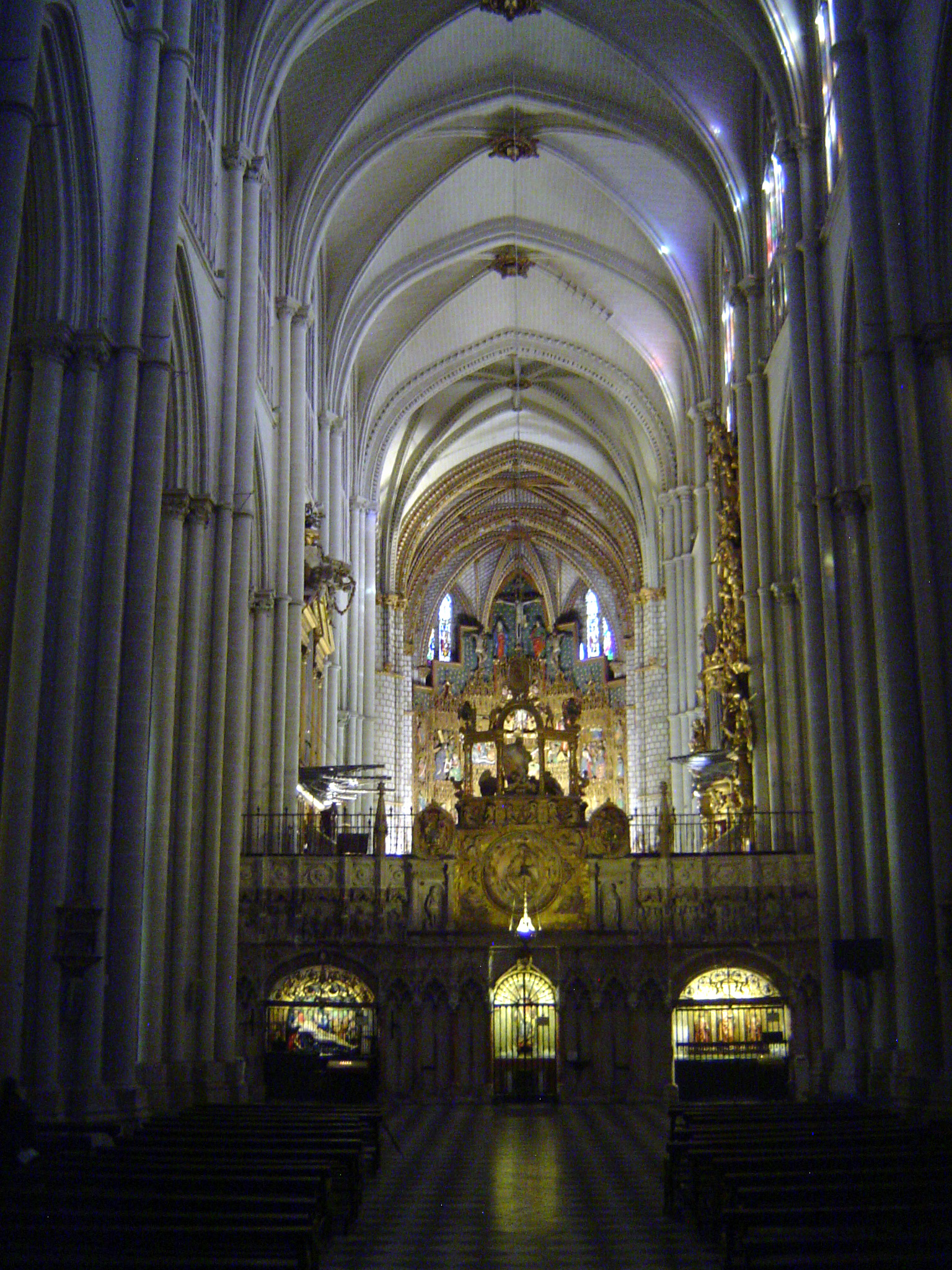 Like many Spanish churches, the nave is blocked midway by a low but elaborate wall. On the other side is the choir, which looks toward the M