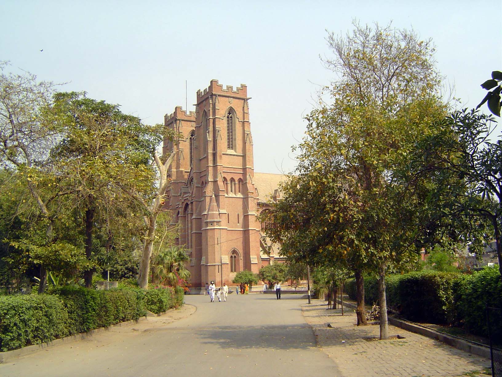 Lahore Cathedral was completed in 1887 to a design by Oldrid Scott, son of Gilbert; the towers were added in 1913. Photographs from 1925 sho