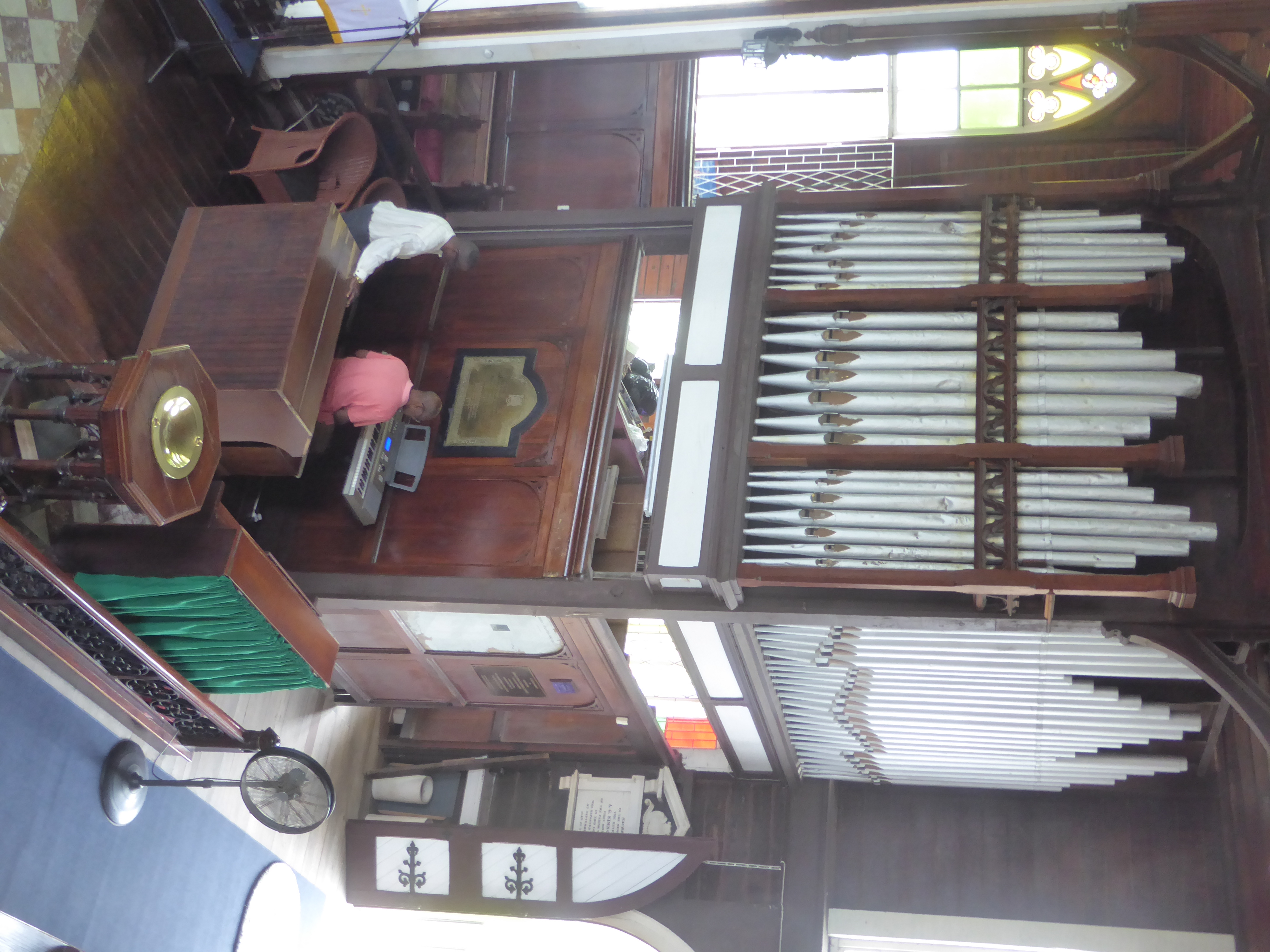 The pipe organ wasn't operable, but the electronic instrument was good enough to fool me.