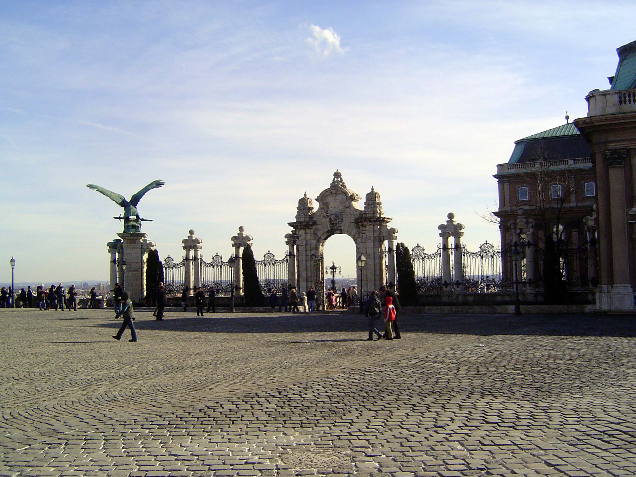 The palace attracts large numbers of visitors, often drawn to the view.