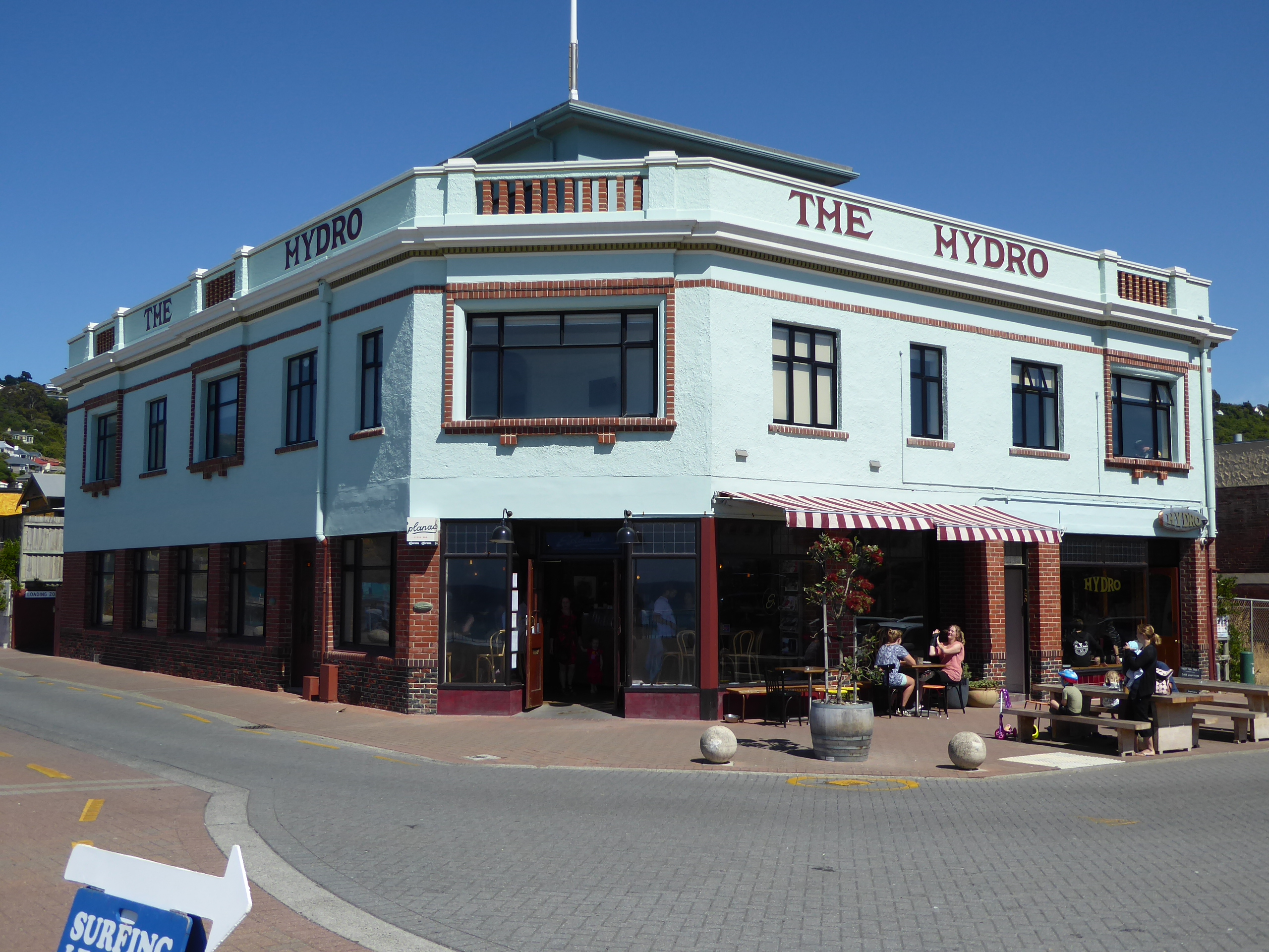 On the waterfront, this was originally the Hydro Grand Hotel. It closed for a time, then reopened in 1985 as a surf shop.