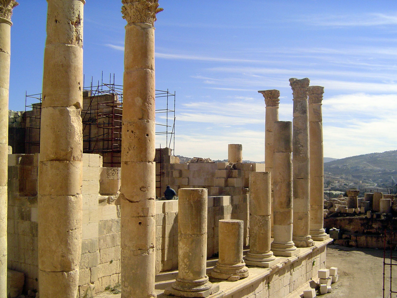 The temple was on a 12 x 8 plan. Work on the cella continues.